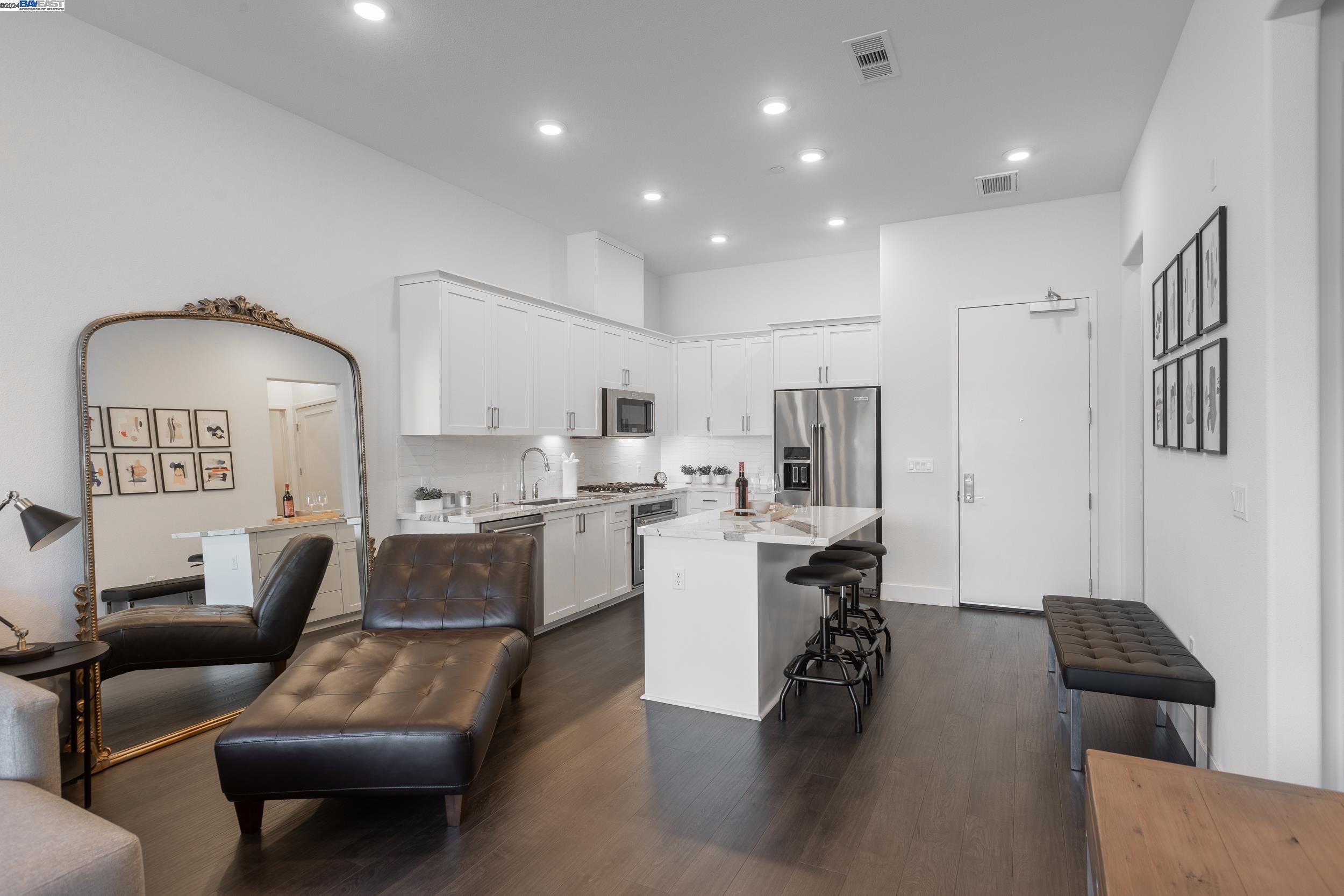 Photo #6: 41063066 Listing 