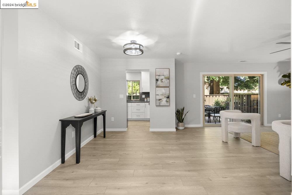 Photo #5: 41063128 Listing 