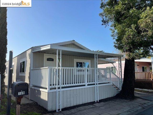 109 Klamath Unit 109  