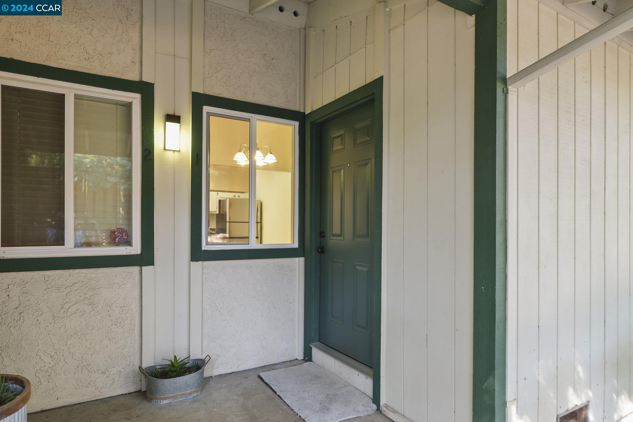 Photo #2: 41063363 Listing 