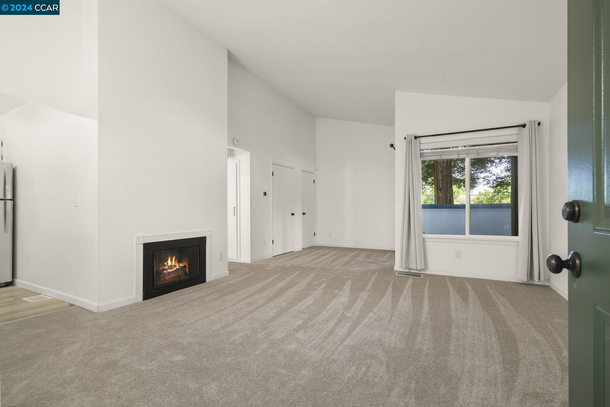 Photo #3: 41063363 Listing 