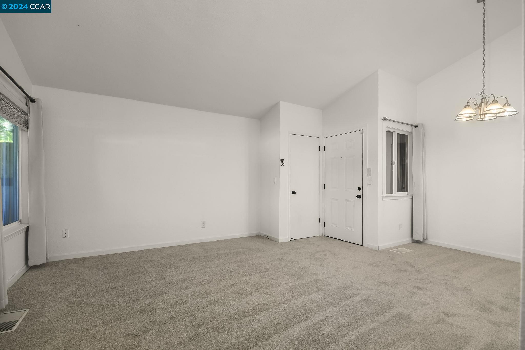 Photo #4: 41063363 Listing 
