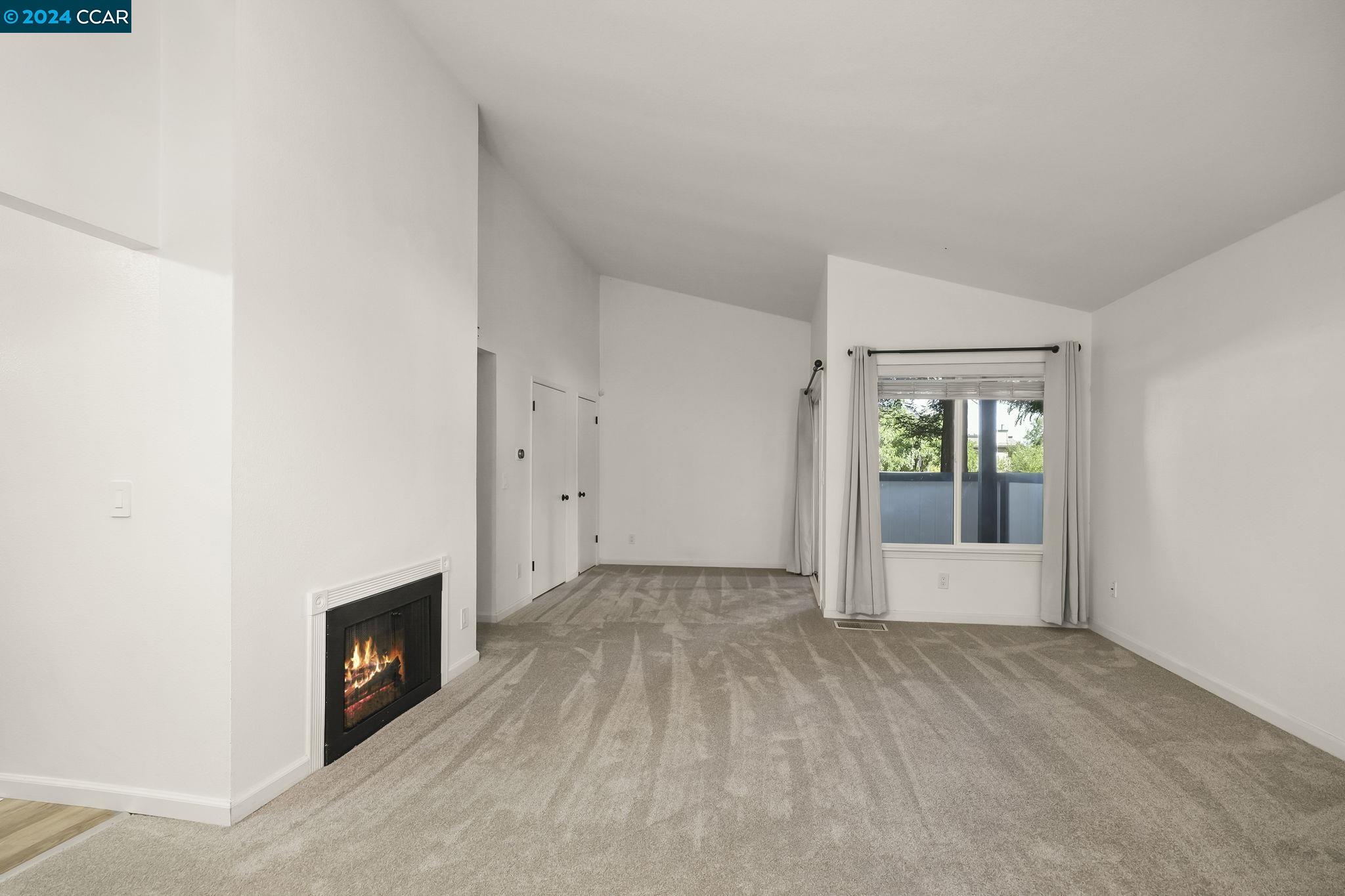 Photo #5: 41063363 Listing 