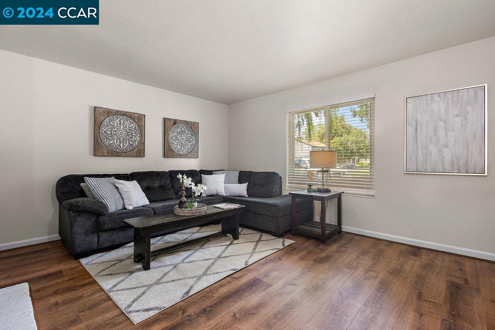Photo #4: 41063406 Listing 