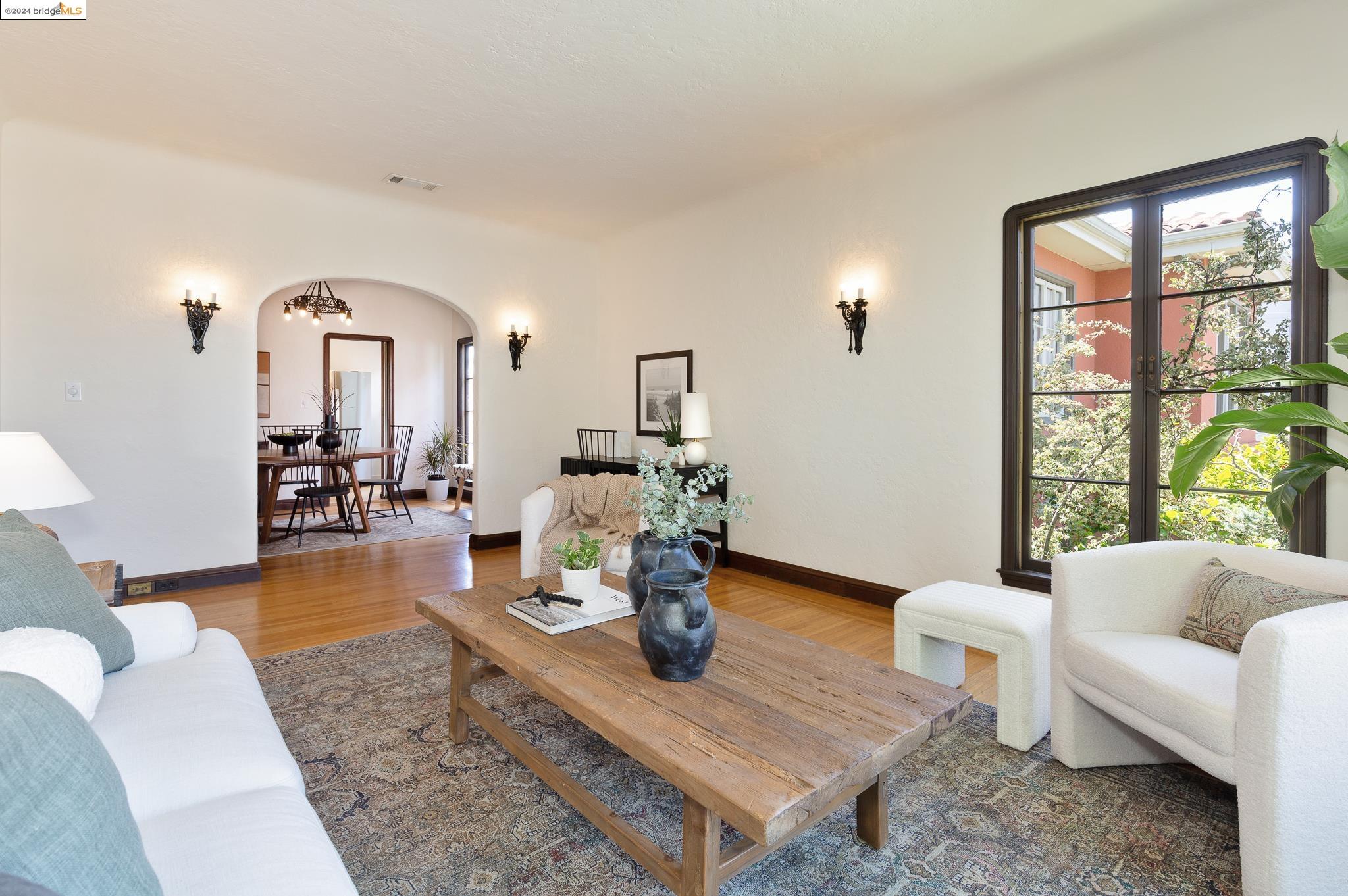 Photo #5: 41063419 Listing 