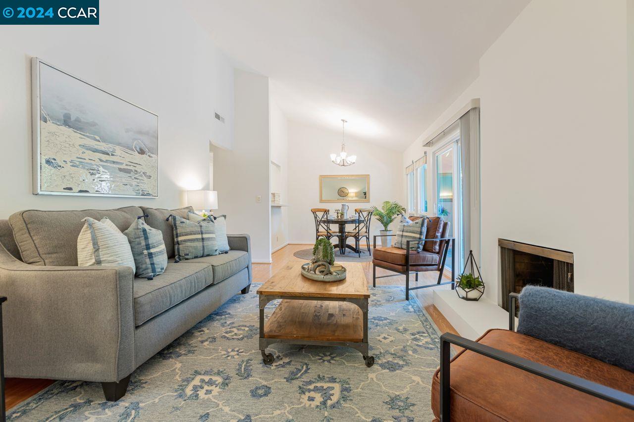 Photo #5: 41063425 Listing 