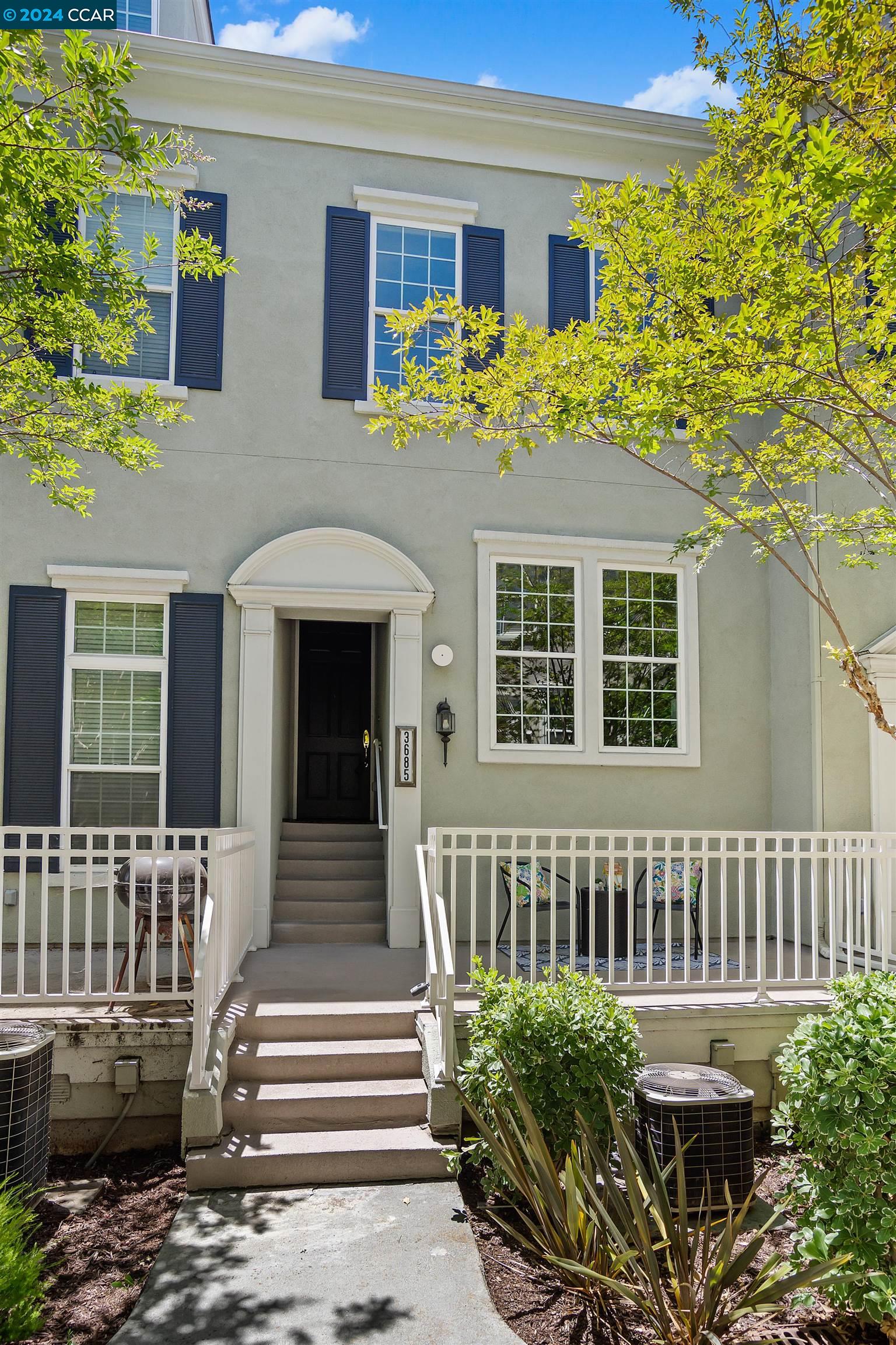 MLS: 41063430 Condo For Sale