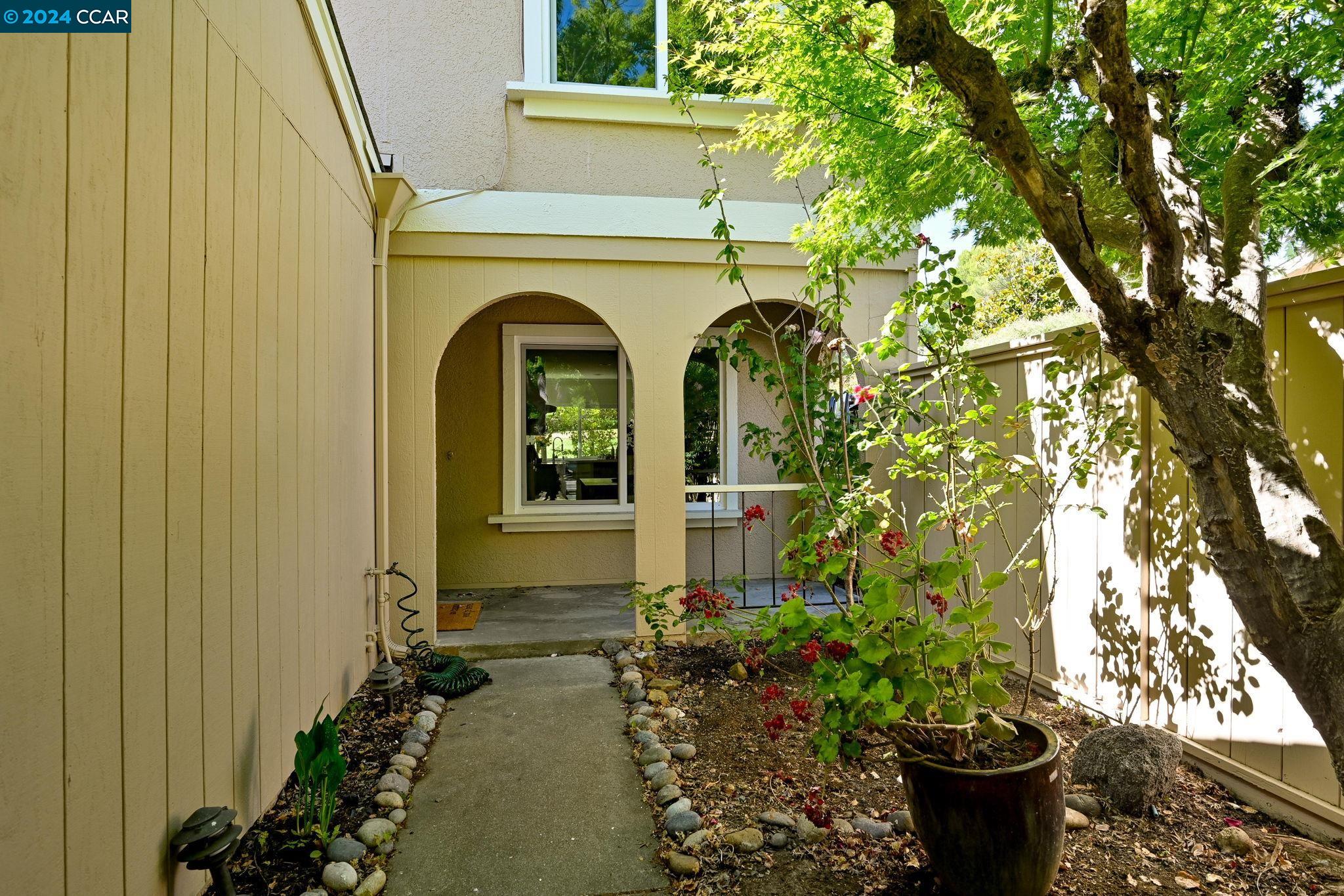Photo #3: 41063567 Listing 