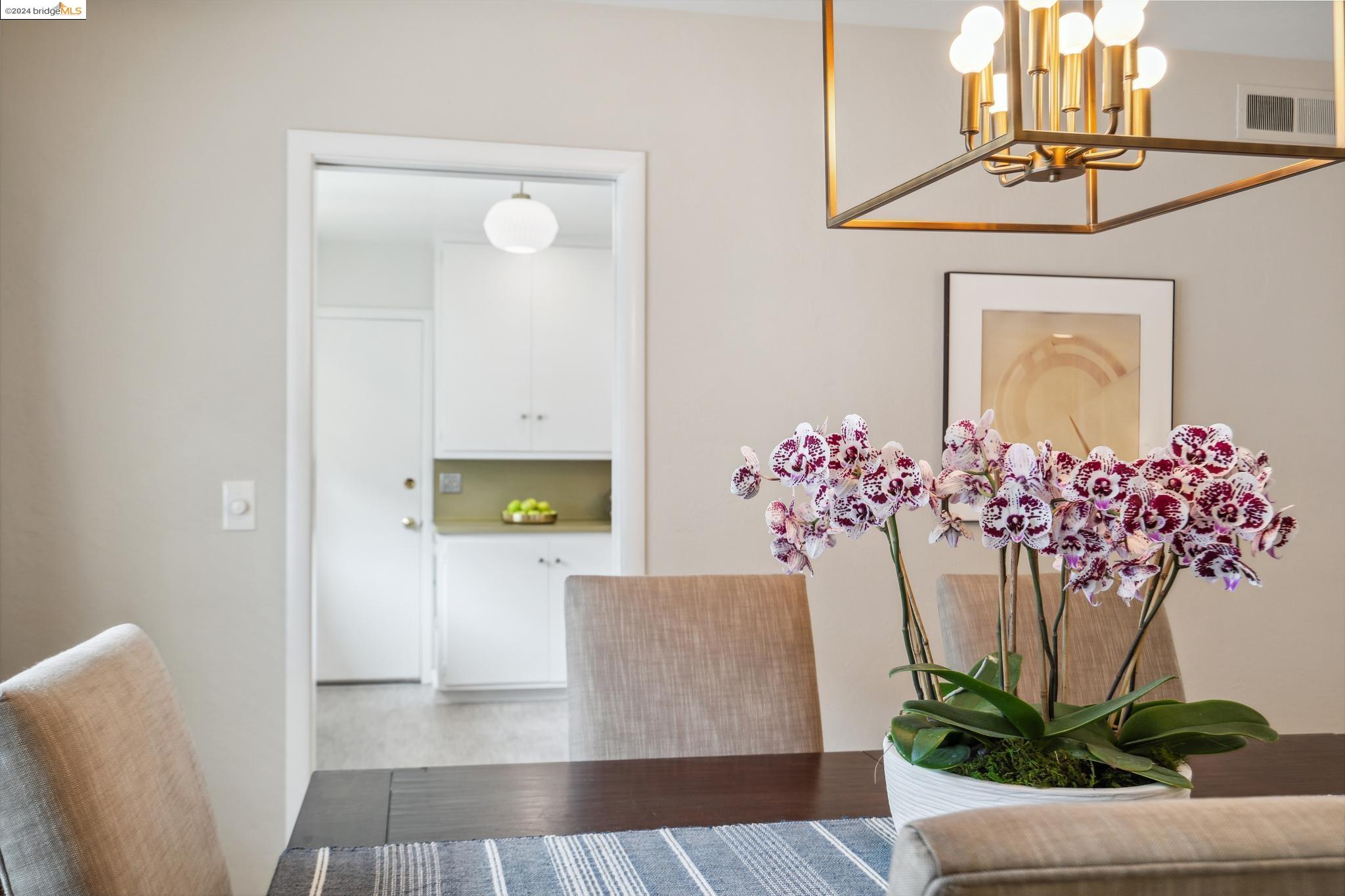 Photo #6: 41063598 Listing 