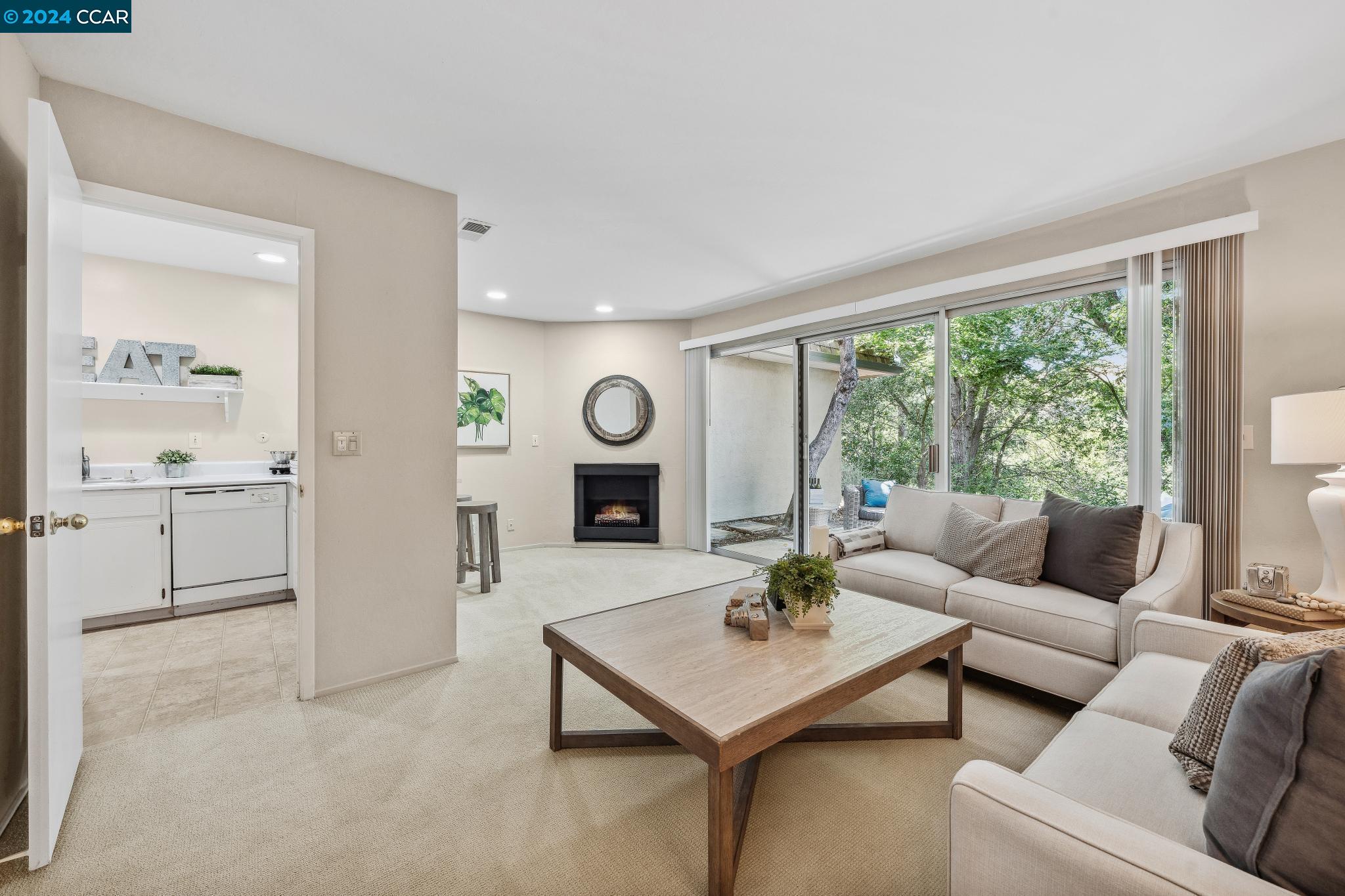 Photo #5: 41063613 Listing 