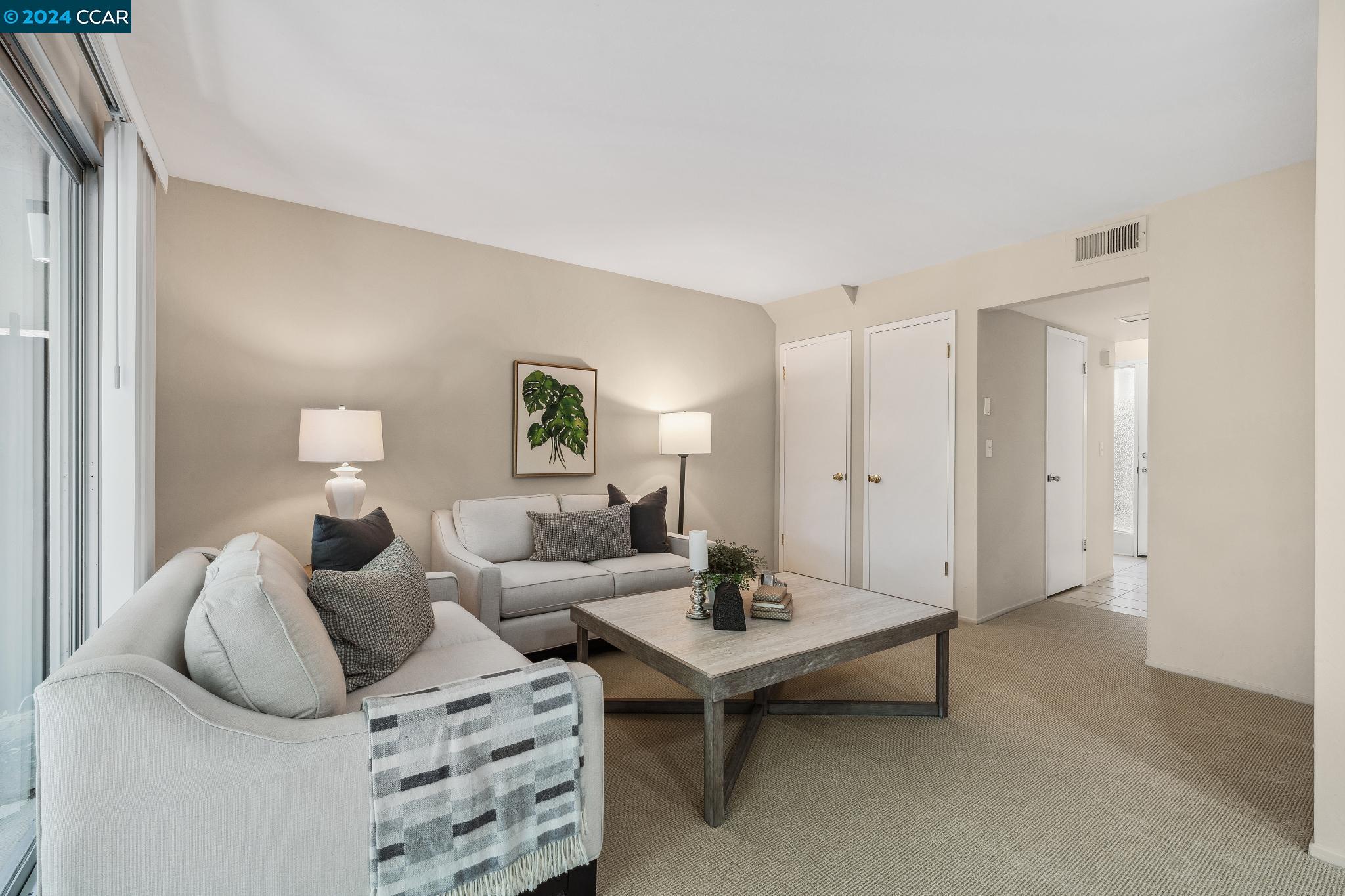 Photo #6: 41063613 Listing 