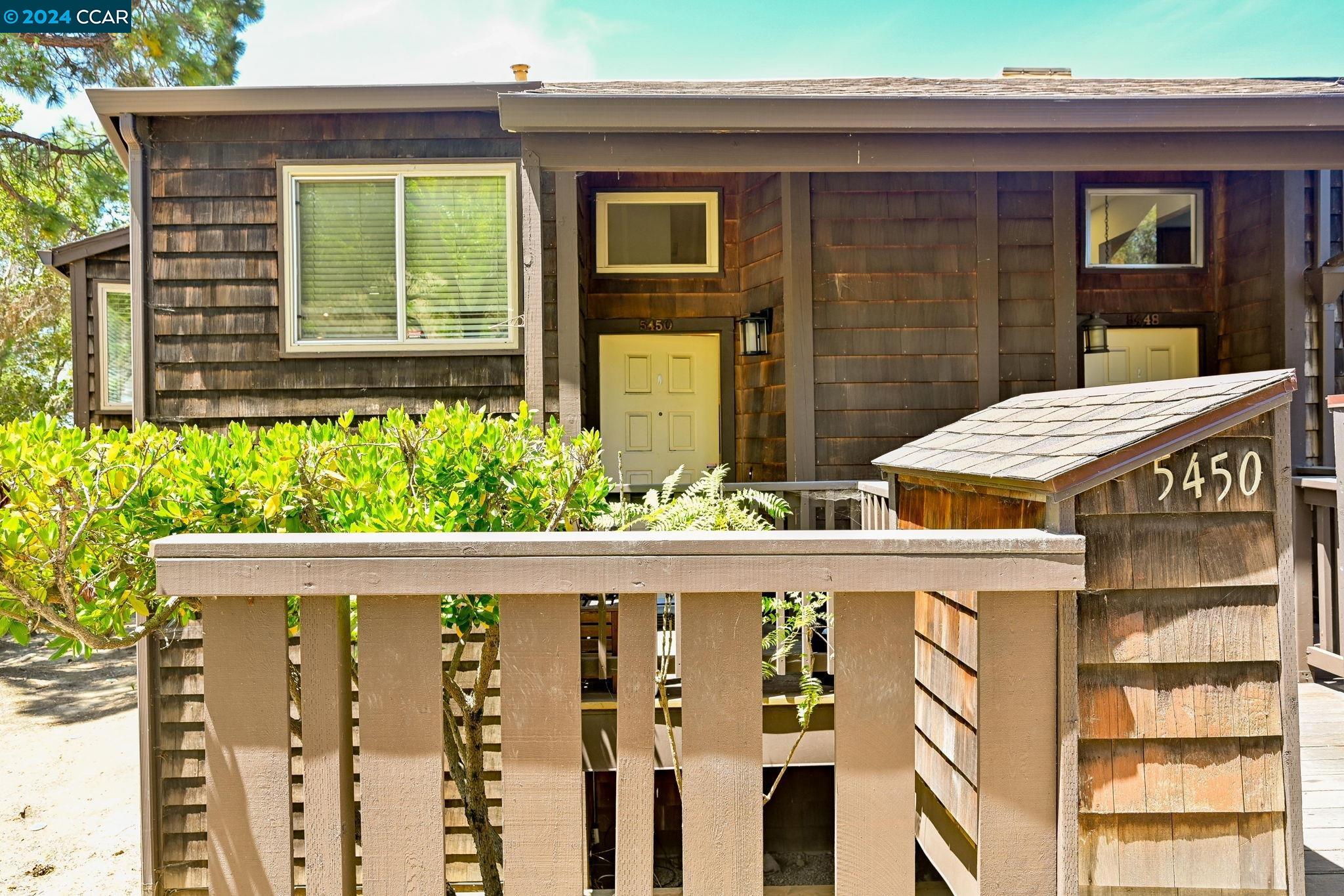 Photo #2: 41063642 Listing 