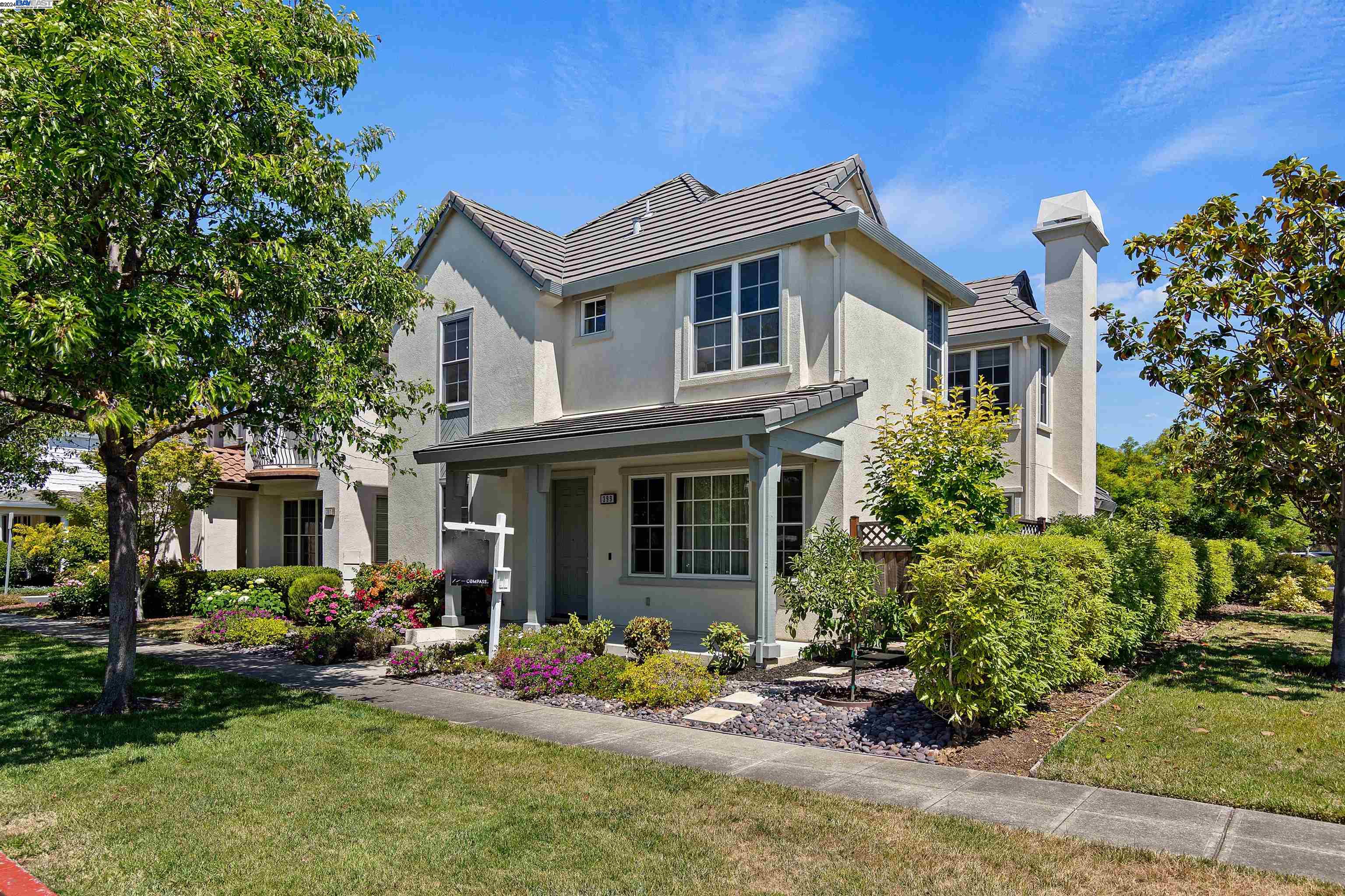 Detail Gallery Image 1 of 1 For 399 Tucker Ave, Alameda,  CA 94501 - 5 Beds | 3 Baths