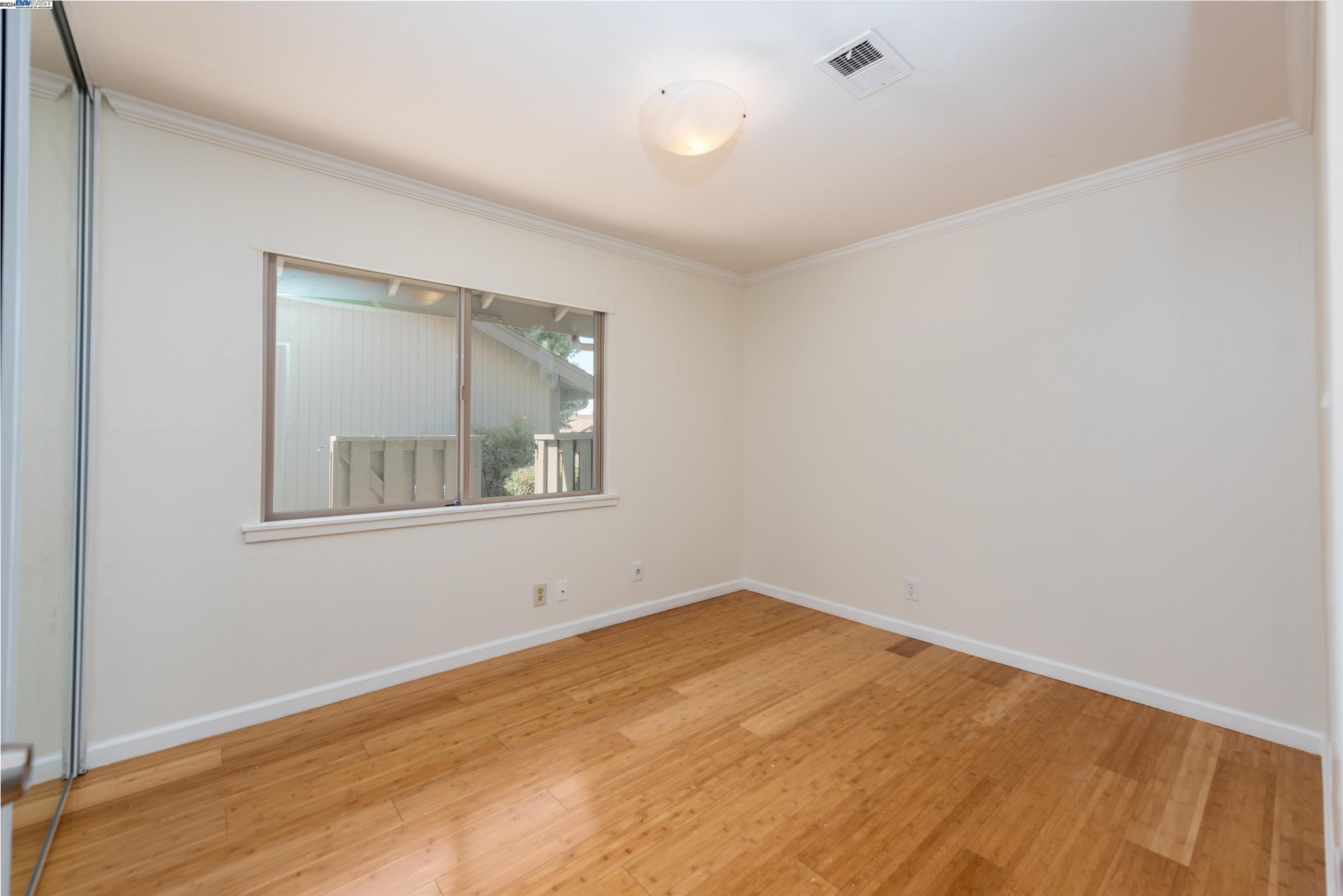 Photo #5: 41063679 Listing 