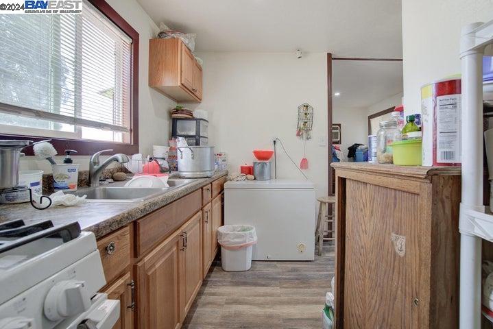 Detail Gallery Image 11 of 15 For 8080 State Hwy 99e, –,  CA 96055 - – Beds | – Baths