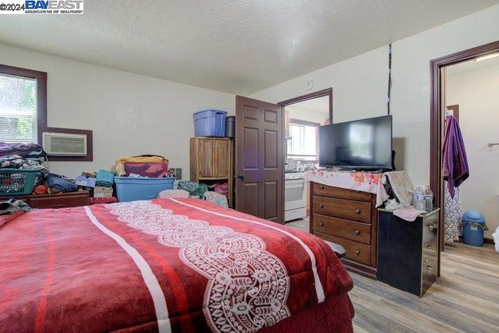 Detail Gallery Image 13 of 15 For 8080 State Hwy 99e, –,  CA 96055 - – Beds | – Baths