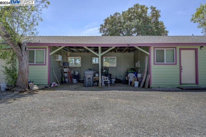 Detail Gallery Image 3 of 15 For 8080 State Hwy 99e, –,  CA 96055 - – Beds | – Baths