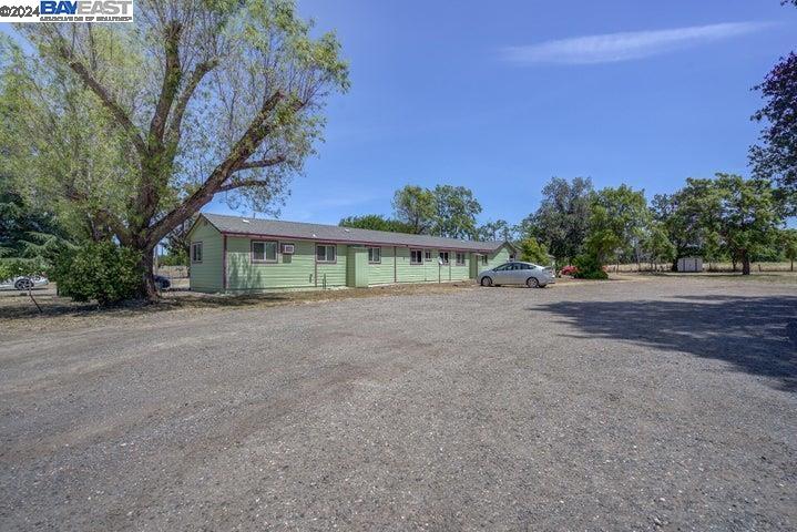 Detail Gallery Image 6 of 15 For 8080 State Hwy 99e, –,  CA 96055 - – Beds | – Baths