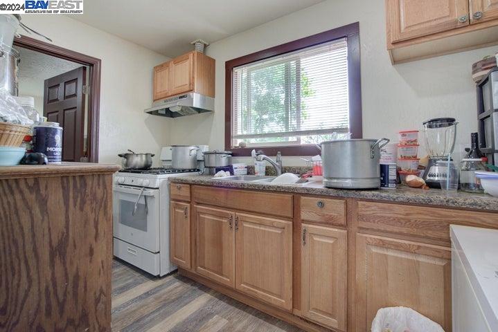 Detail Gallery Image 10 of 15 For 8080 State Hwy 99e, –,  CA 96055 - – Beds | – Baths
