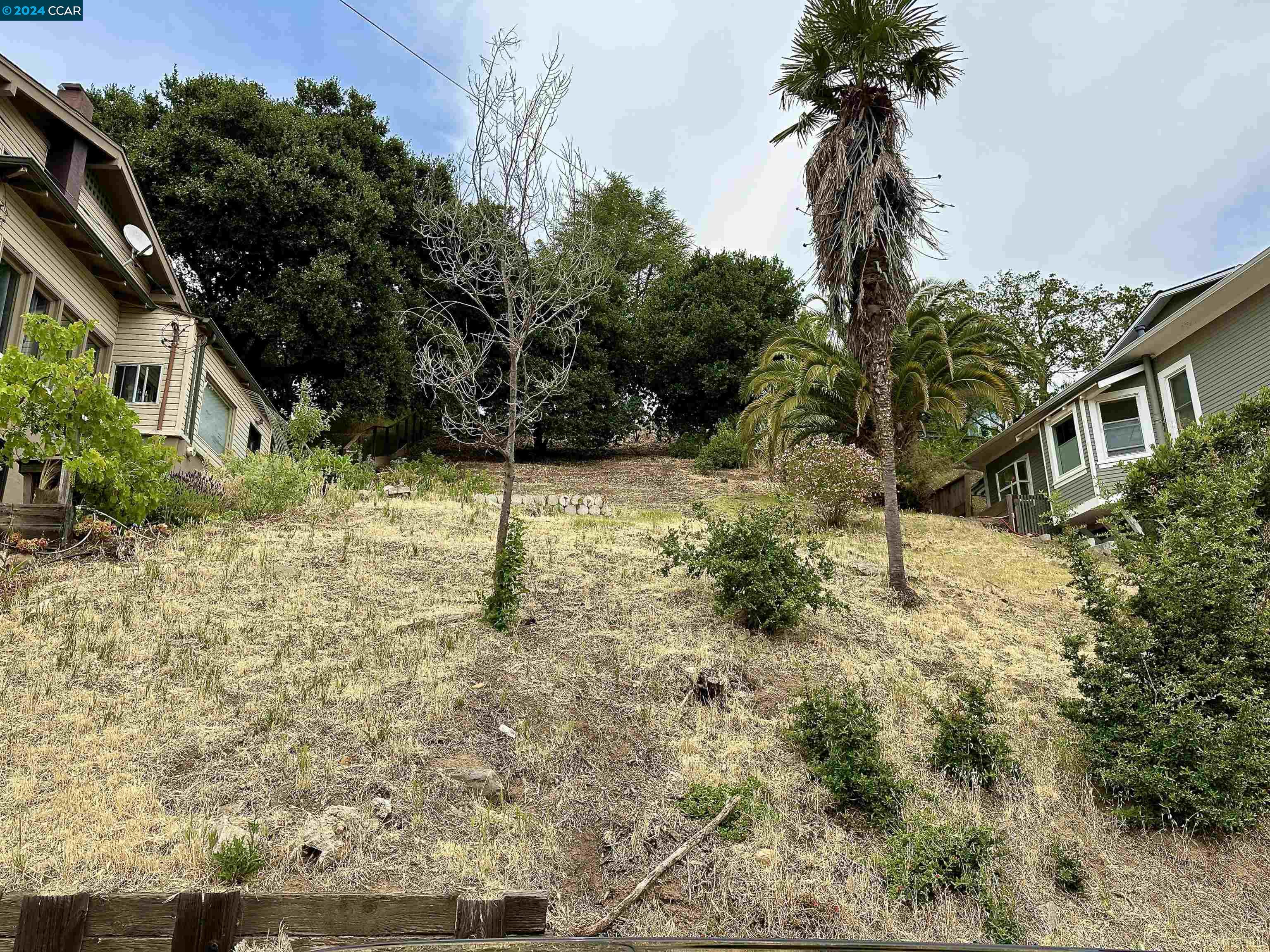 1003 Grandview Dr