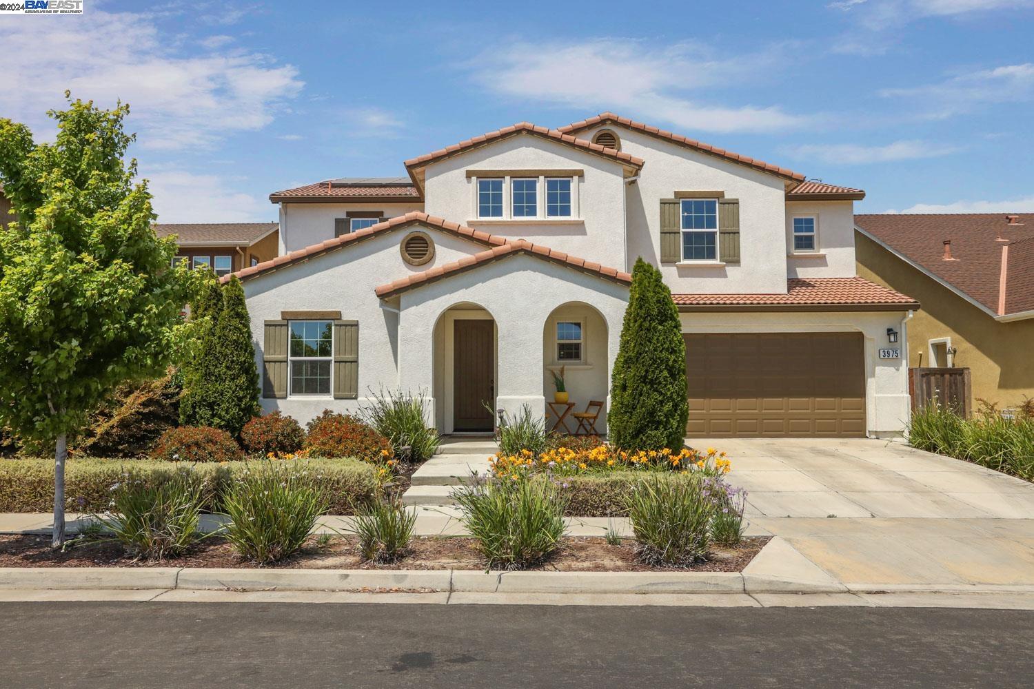 Detail Gallery Image 1 of 1 For 3975 Avalon St, Tracy,  CA 95377 - 4 Beds | 4/1 Baths