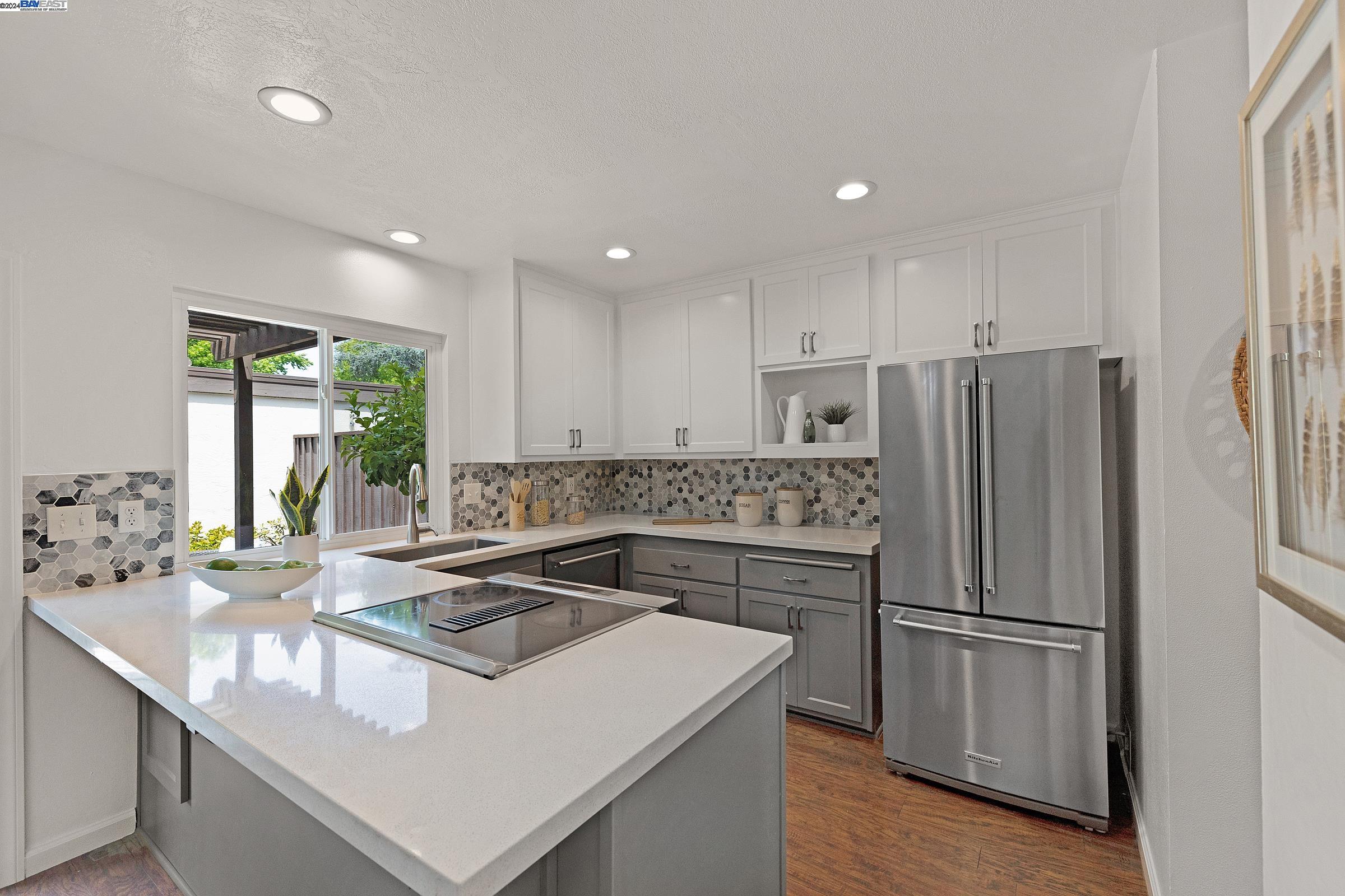 Photo #6: 41063794 Listing 