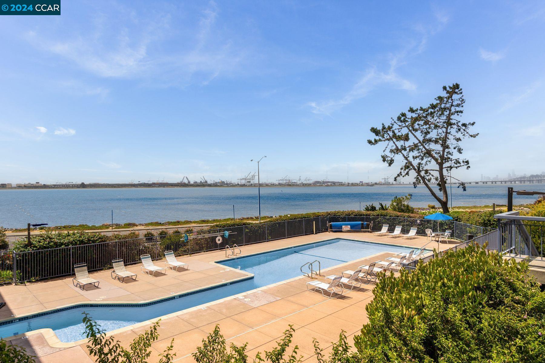 Photo #2: 41063800 Listing 