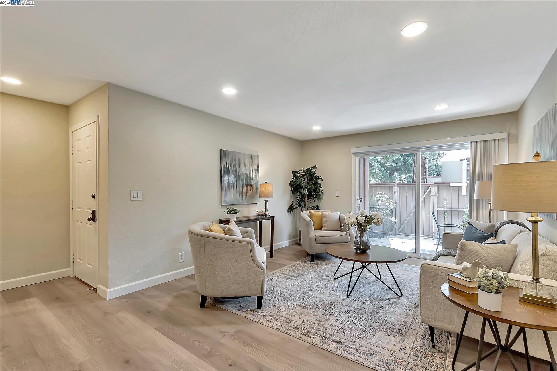 Photo #5: 41063819 Listing 
