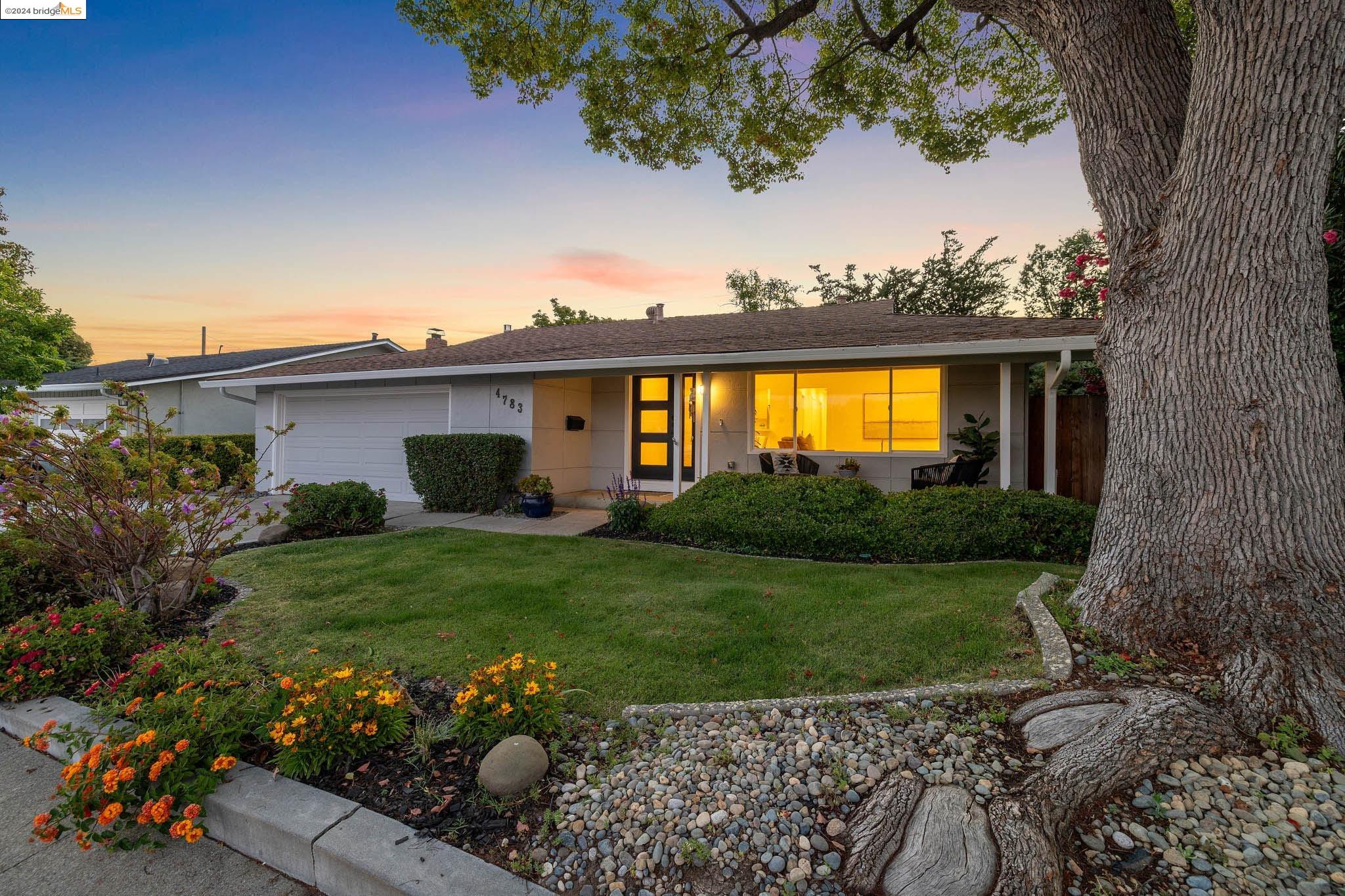 Detail Gallery Image 1 of 1 For 4783 Victoria Ave, Fremont,  CA 94538 - 3 Beds | 2 Baths