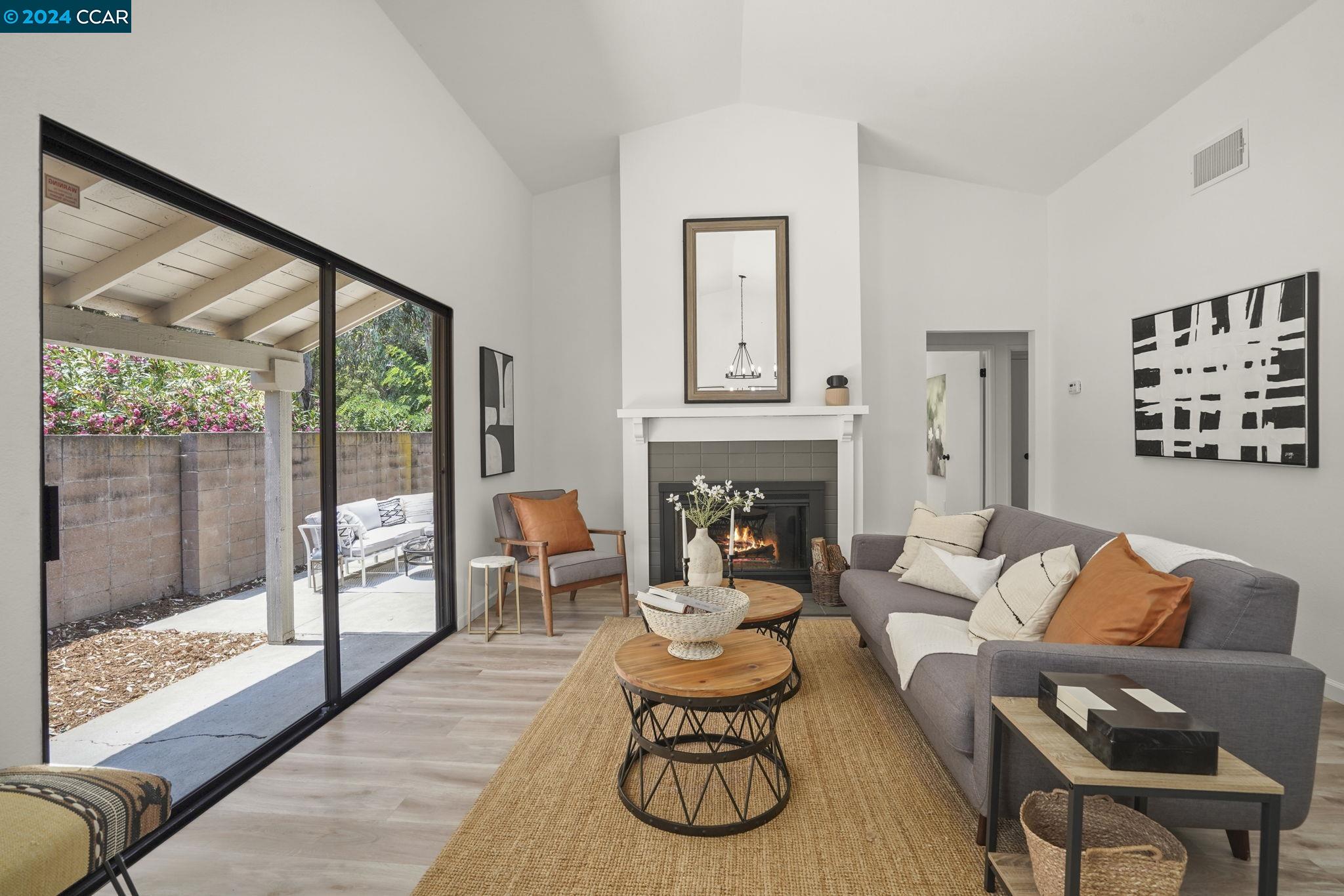 Photo #3: 41063855 Listing 