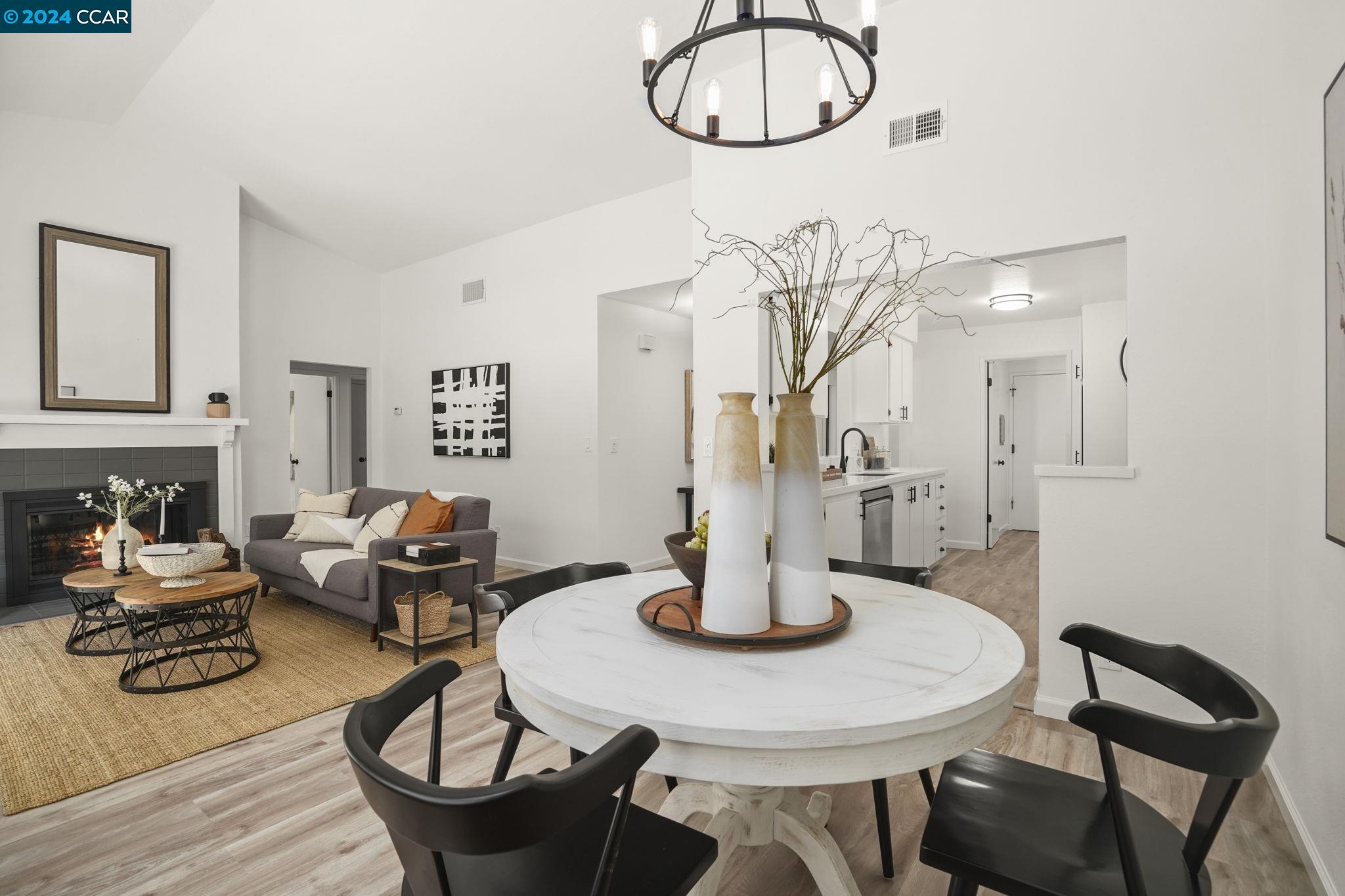Photo #6: 41063855 Listing 