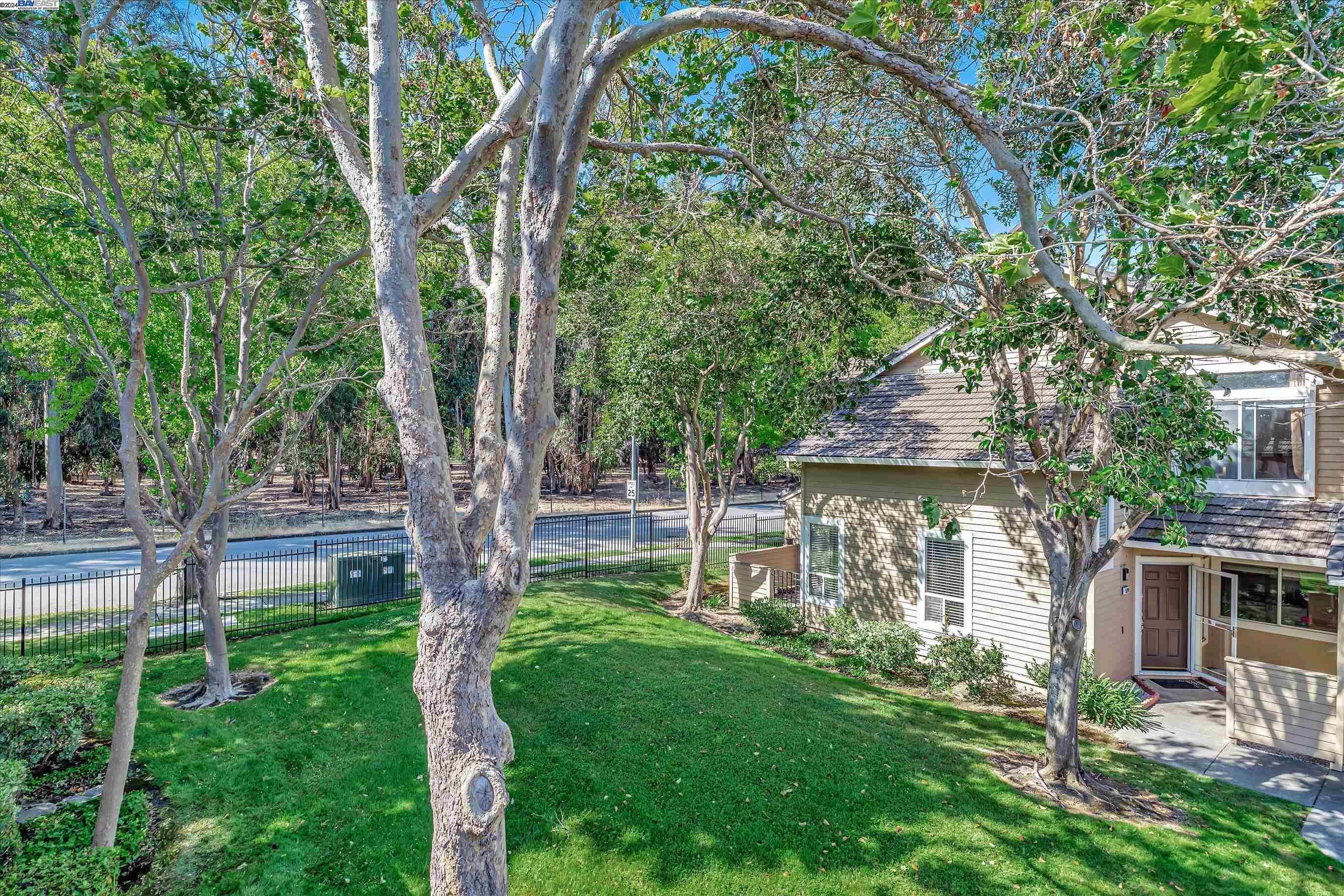 Photo #3: 41063955 Listing 