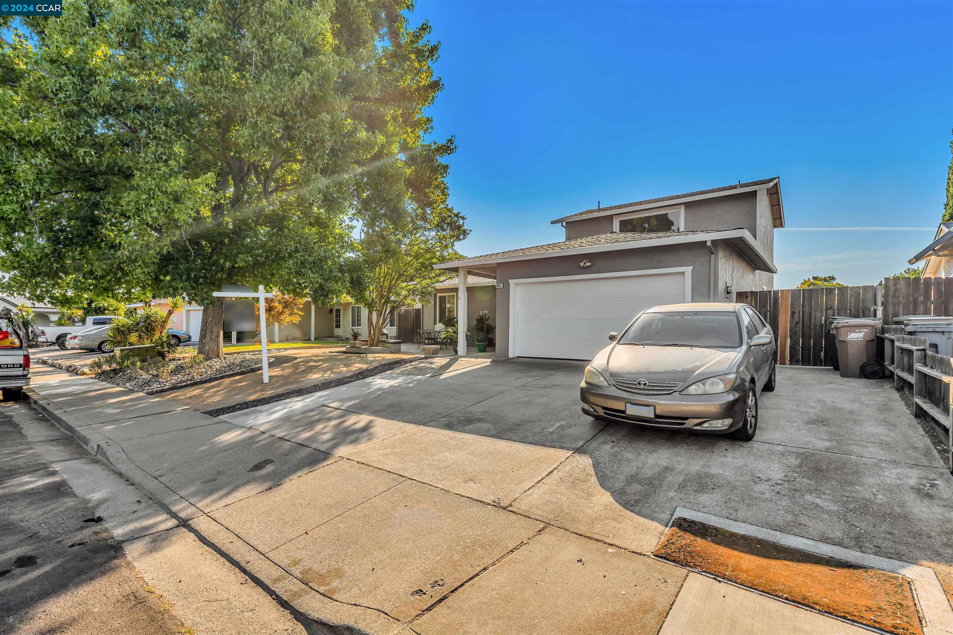 Detail Gallery Image 1 of 1 For 2862 Seville Cir, Antioch,  CA 94509-4520 - 5 Beds | 2 Baths