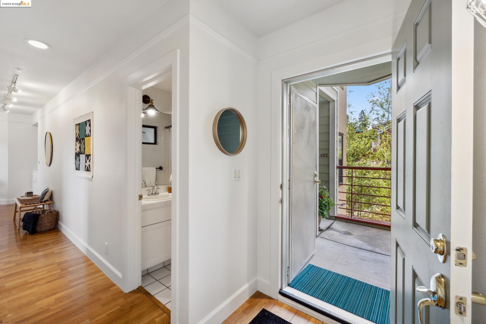 Photo #3: 41064092 Listing 