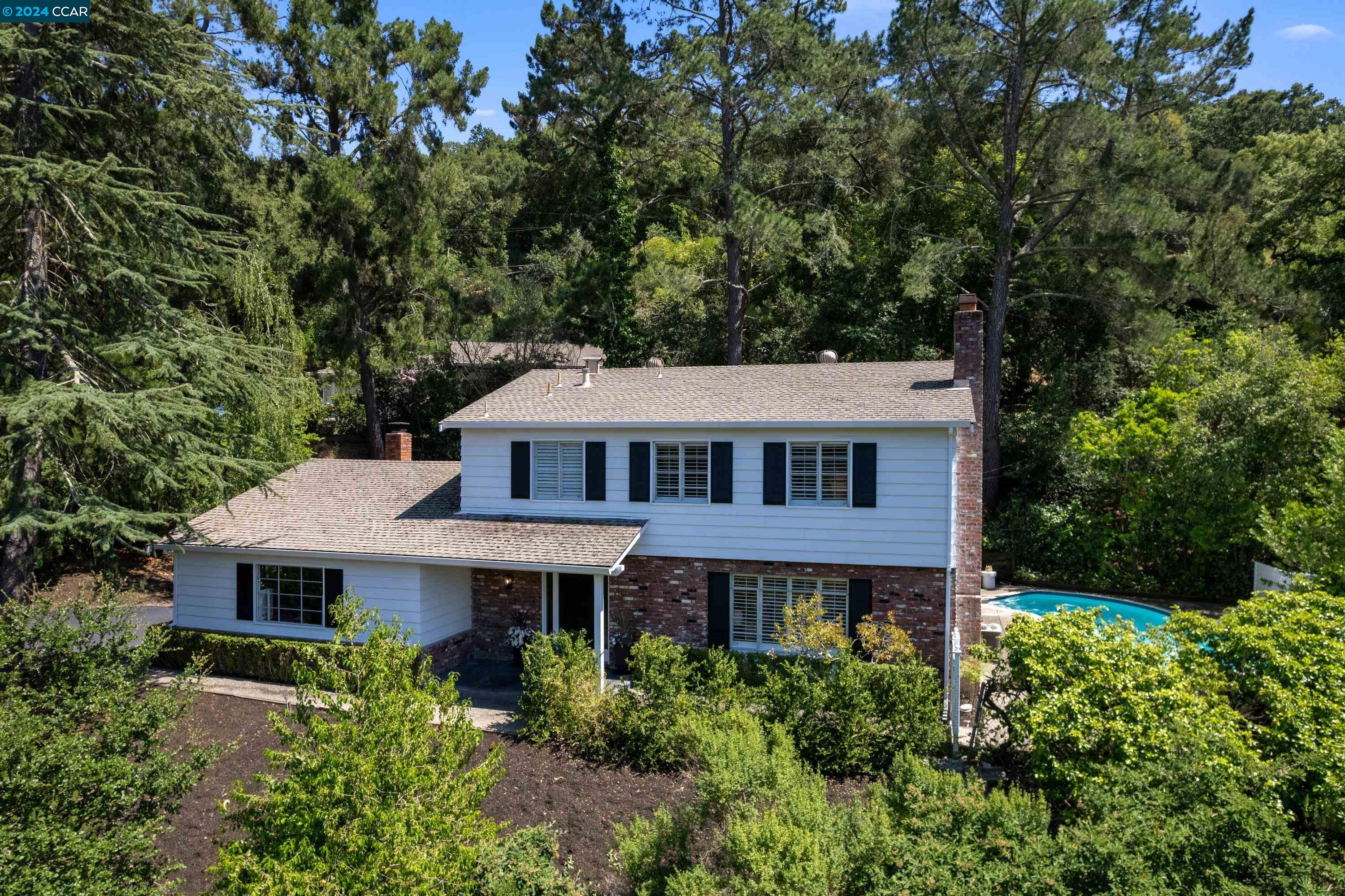 Detail Gallery Image 1 of 1 For 3981 Woodside Court, Lafayette,  CA 94549-3413 - 4 Beds | 2/1 Baths