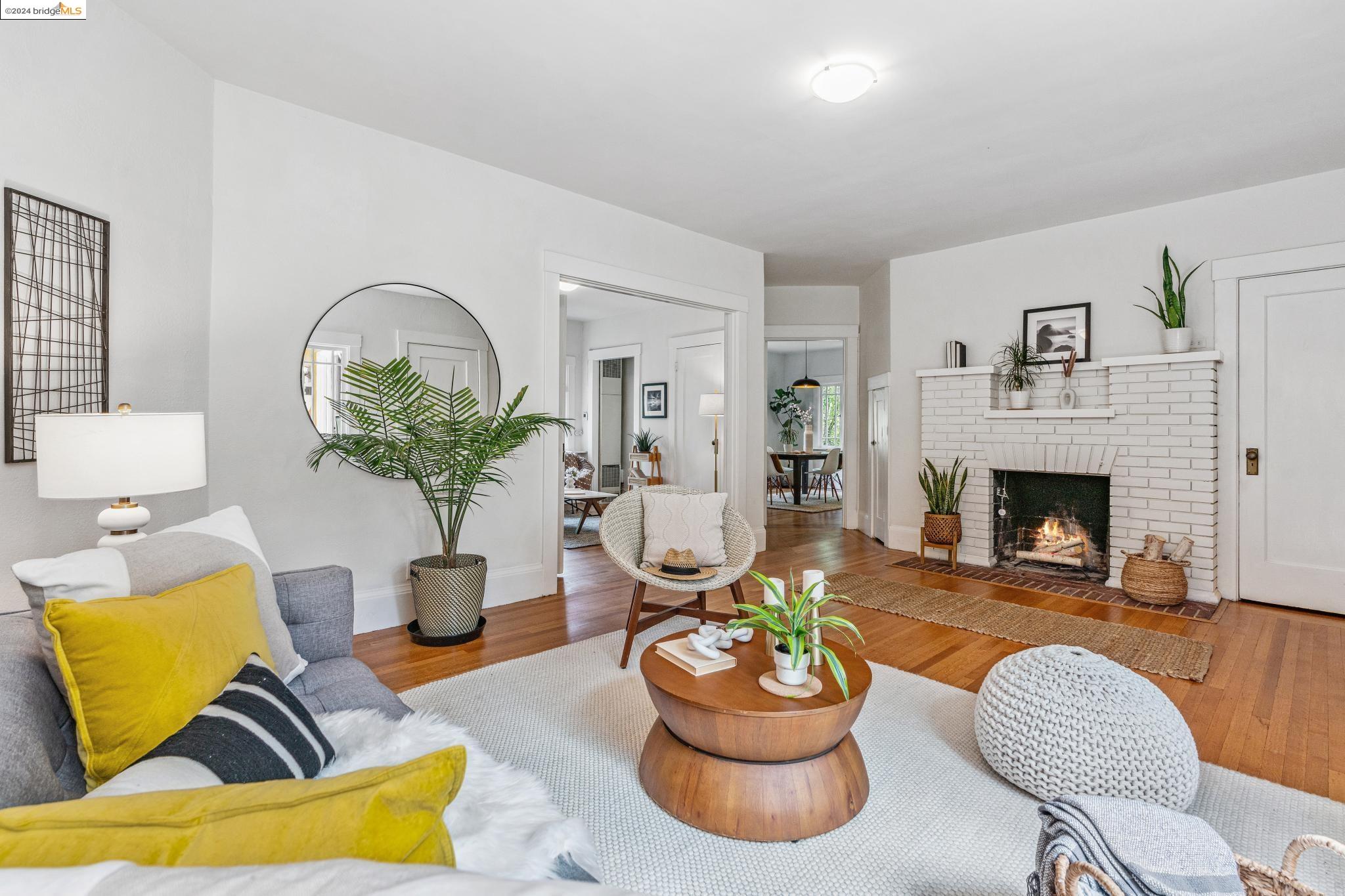 Photo #5: 41064205 Listing 
