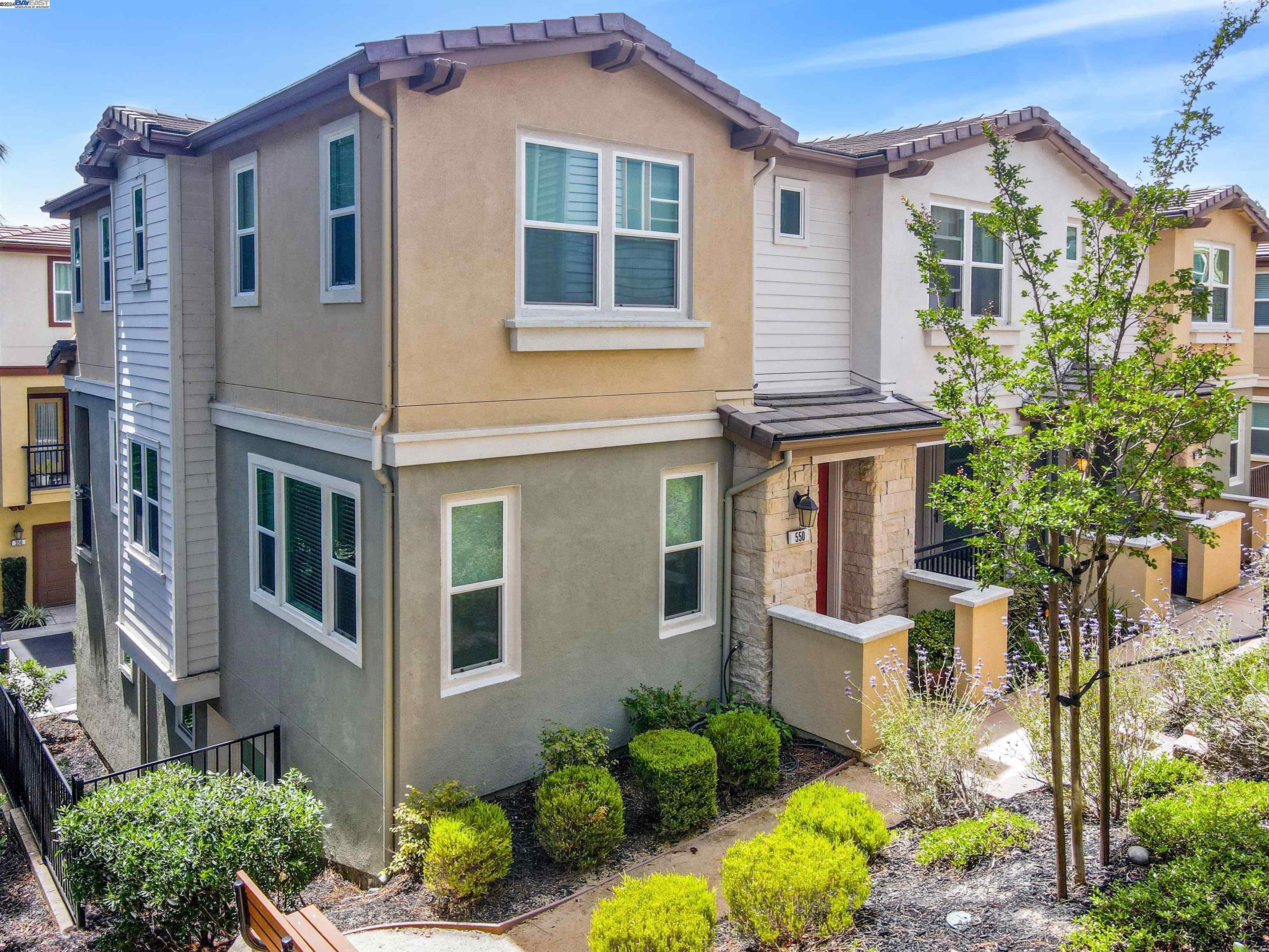 Photo #2: 41064264 Listing 
