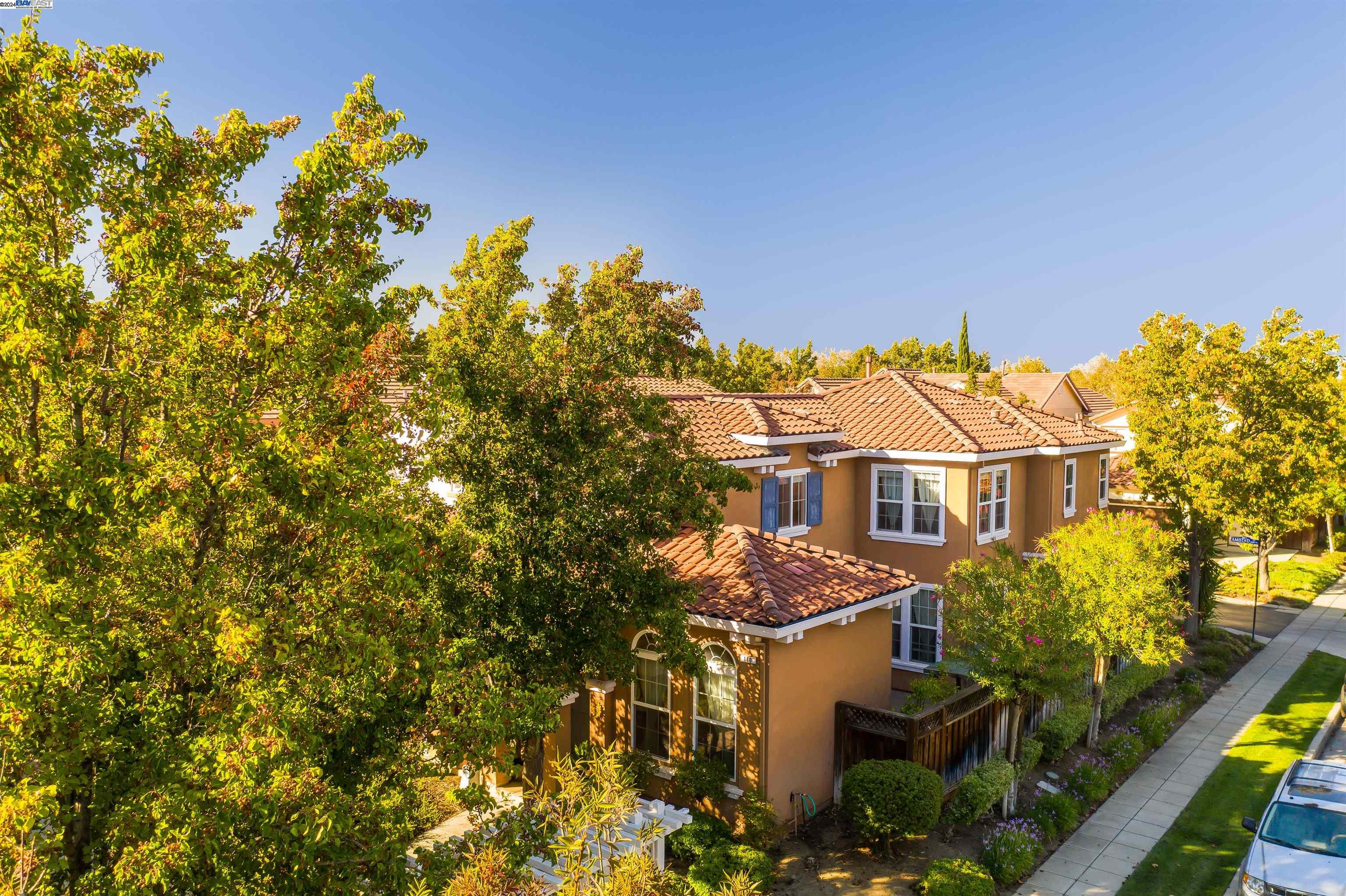 Detail Gallery Image 1 of 1 For 110 W Amistad Ln, Mountain House,  CA 95391 - 4 Beds | 2/1 Baths