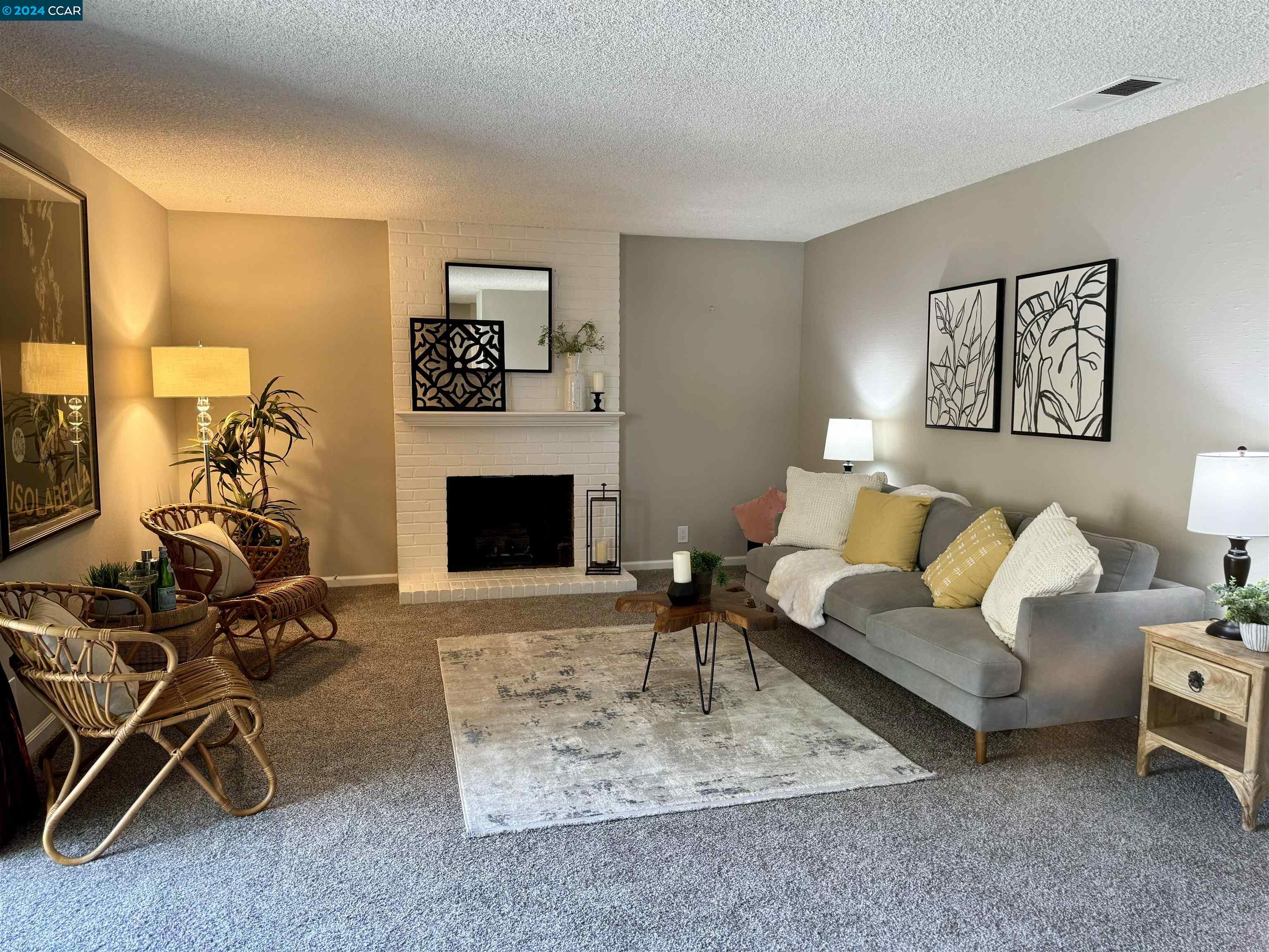 Photo #3: 41064298 Listing 