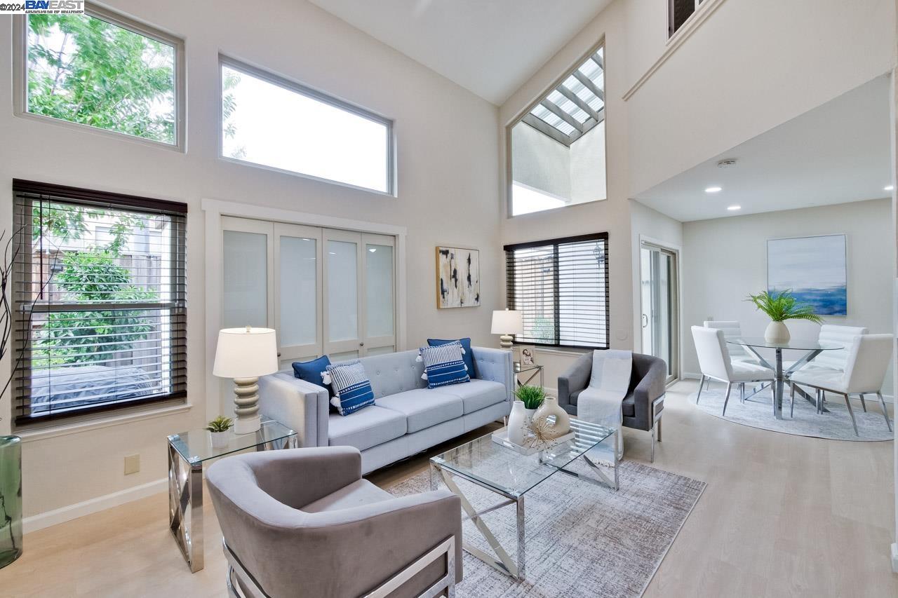 Detail Gallery Image 1 of 1 For 39657 Fremont Blvd, Fremont,  CA 94538 - 3 Beds | 2/1 Baths