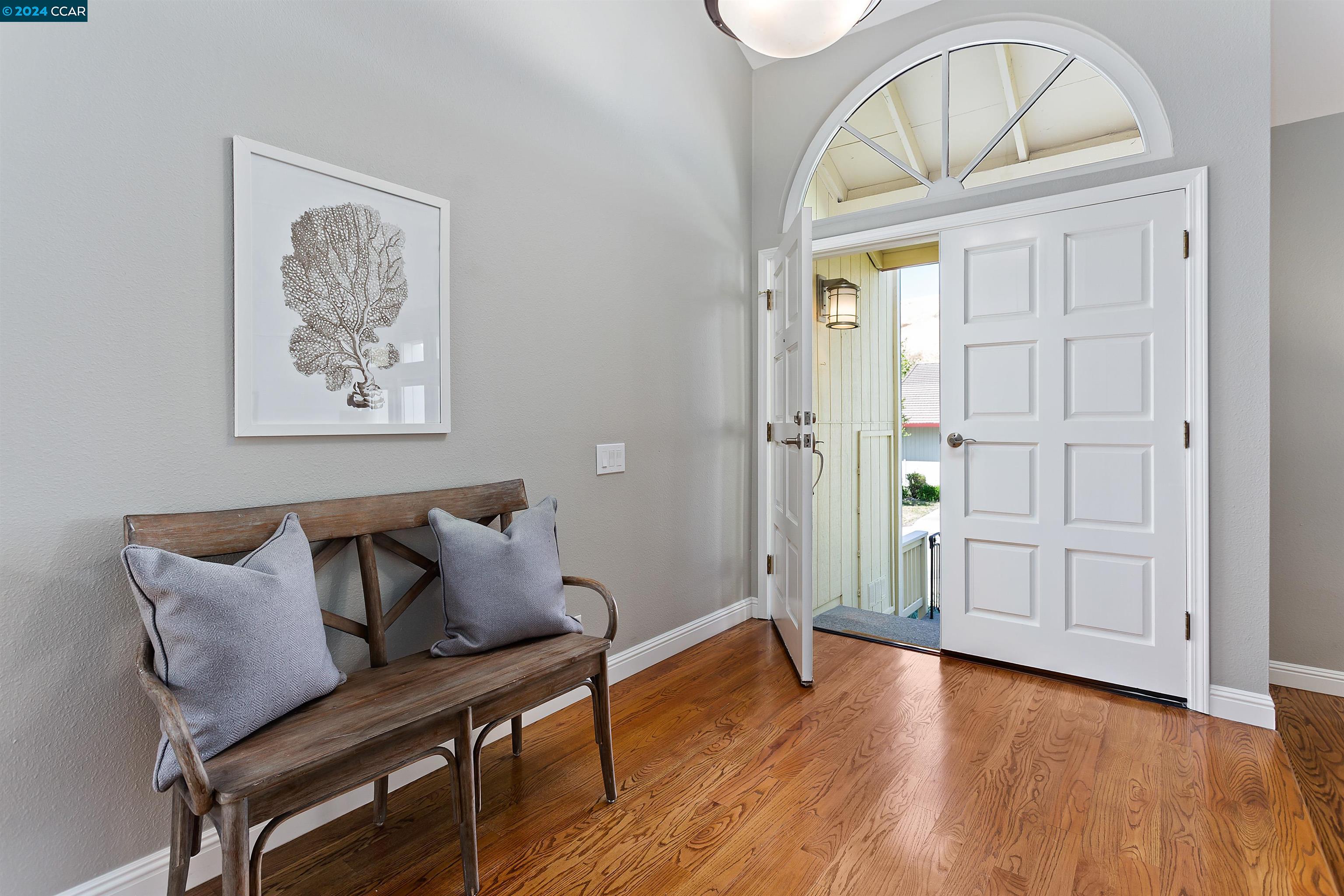 Photo #2: 41064405 Listing 
