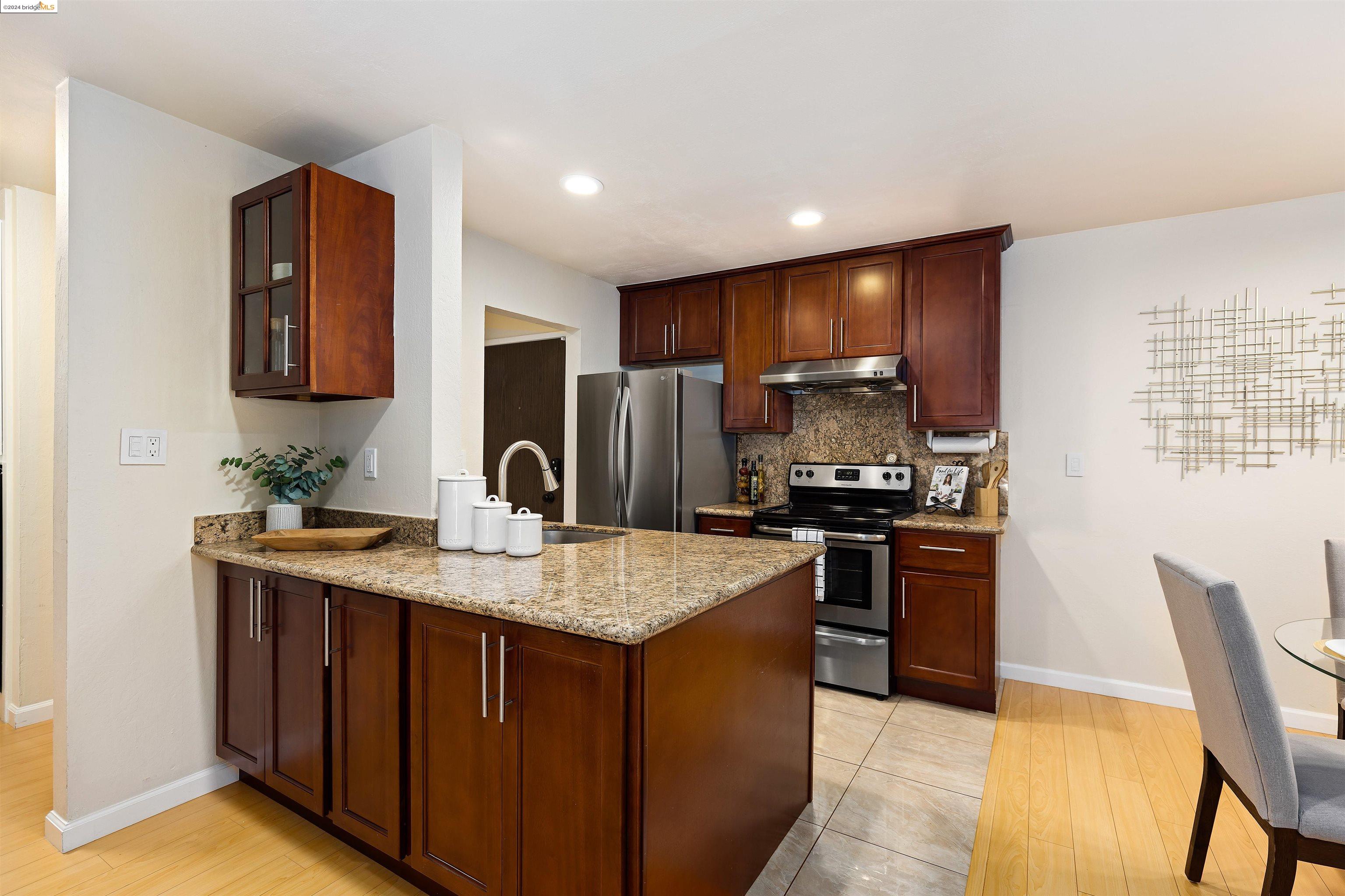 Photo #5: 41064589 Listing 