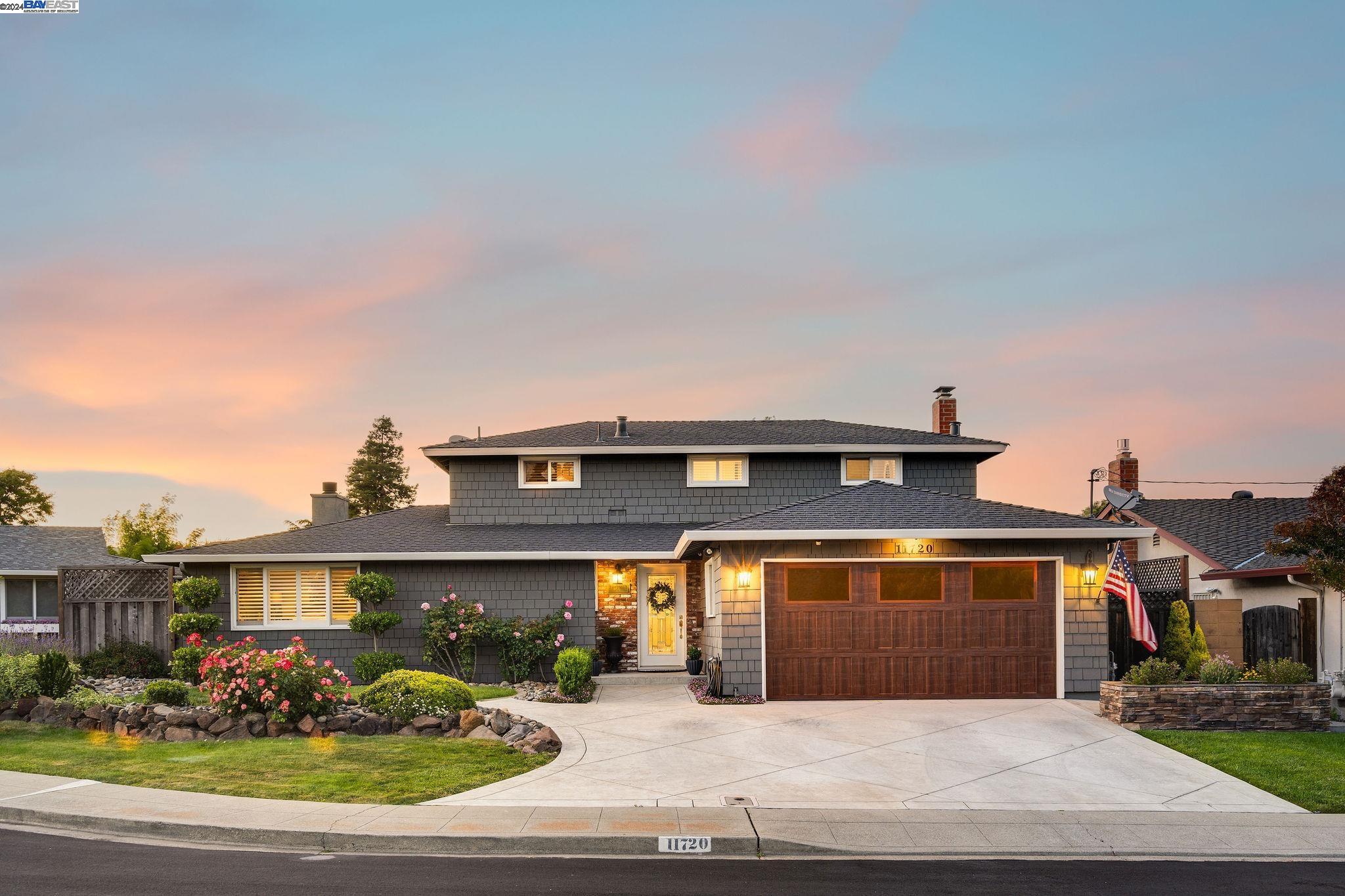 Detail Gallery Image 1 of 1 For 11720 Corto Ct, Dublin,  CA 94568 - 4 Beds | 2 Baths