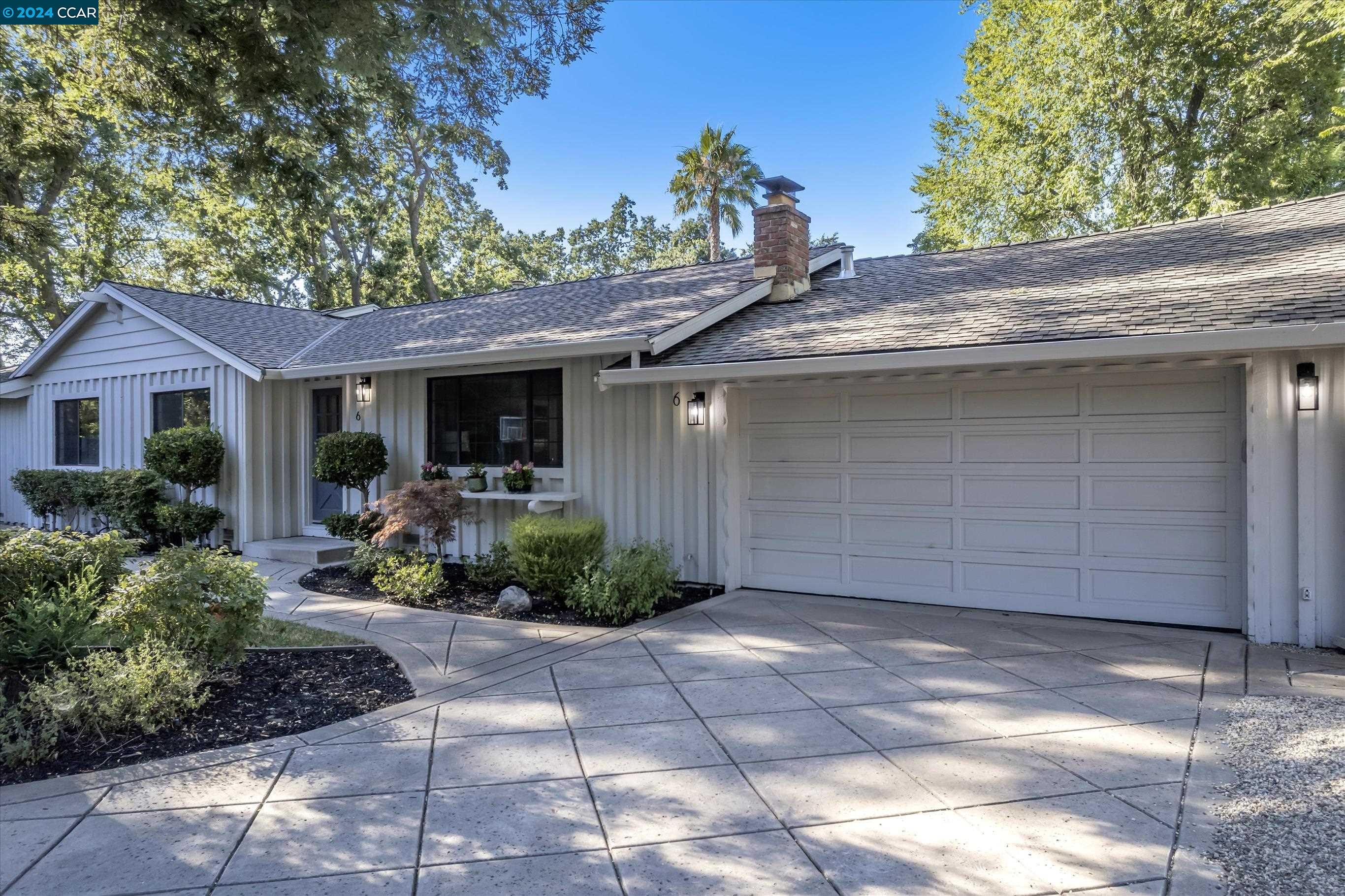 Detail Gallery Image 1 of 1 For 6 Green Valley Ct, Danville,  CA 94526 - 3 Beds | 2/1 Baths