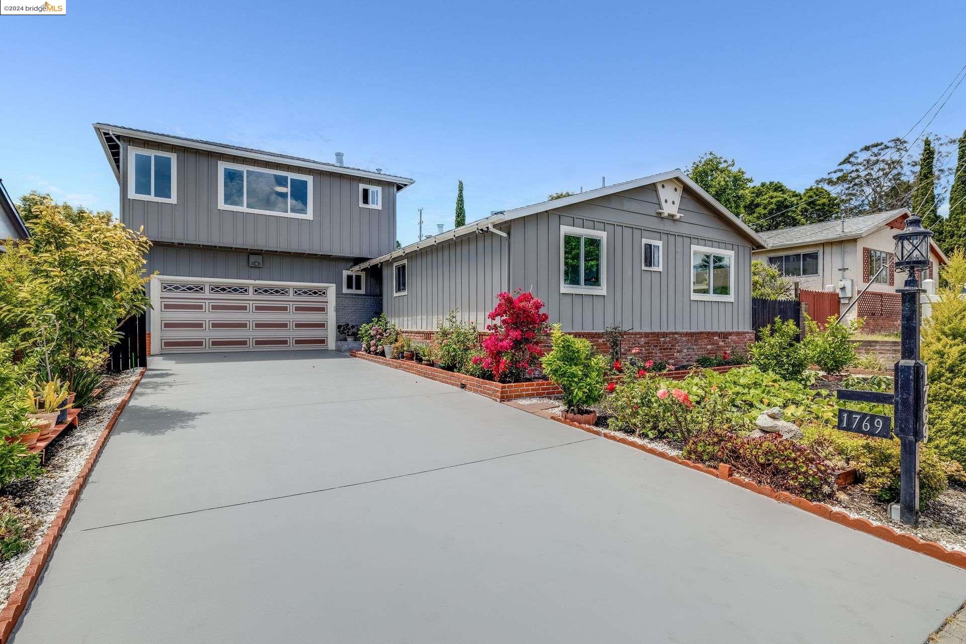 Detail Gallery Image 1 of 1 For 1769 Lefebvre Way, Pinole,  CA 94564 - 4 Beds | 2/1 Baths