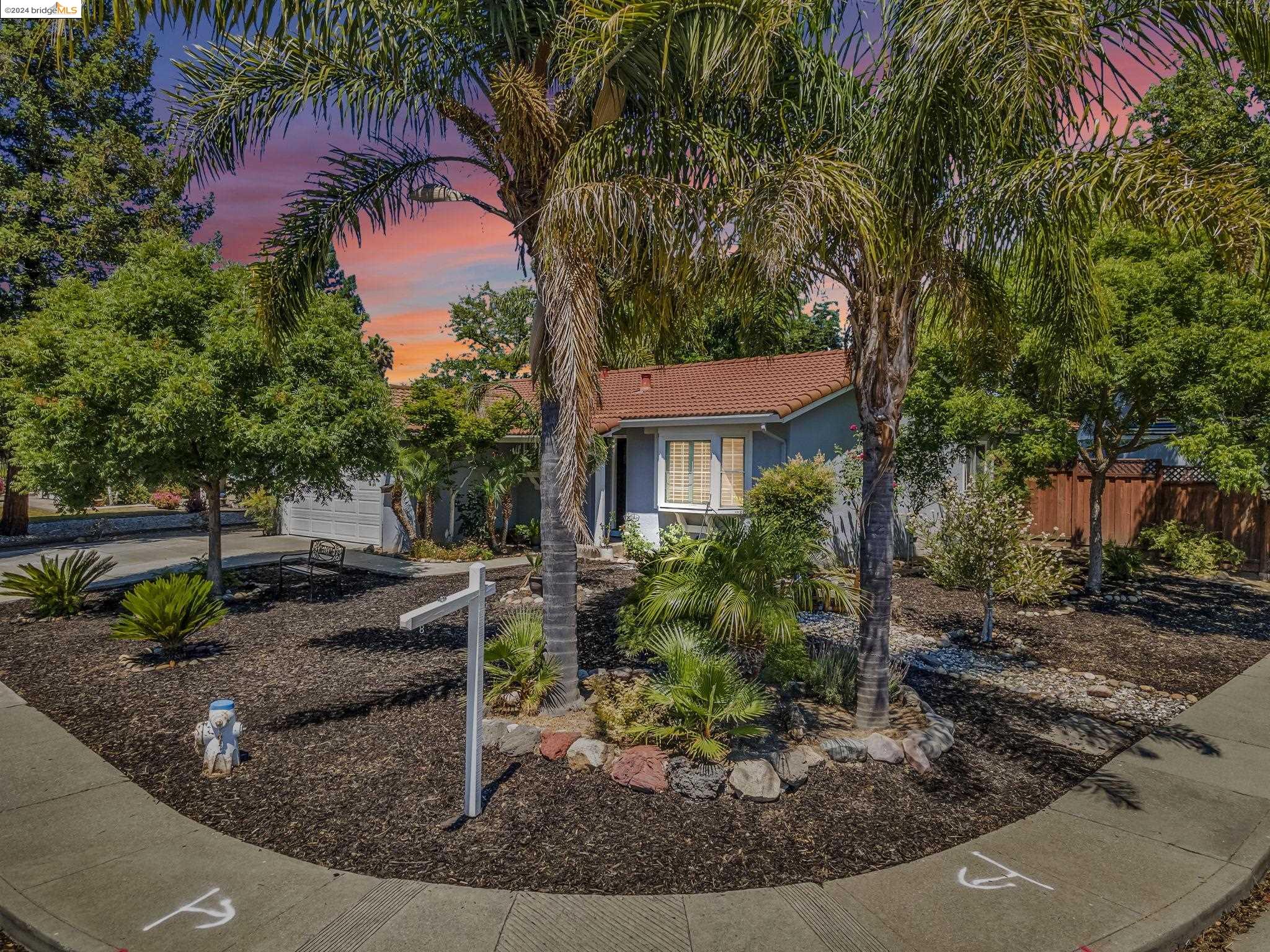 Detail Gallery Image 1 of 1 For 3101 Pine Valley Rd, San Ramon,  CA 94583 - 4 Beds | 2 Baths