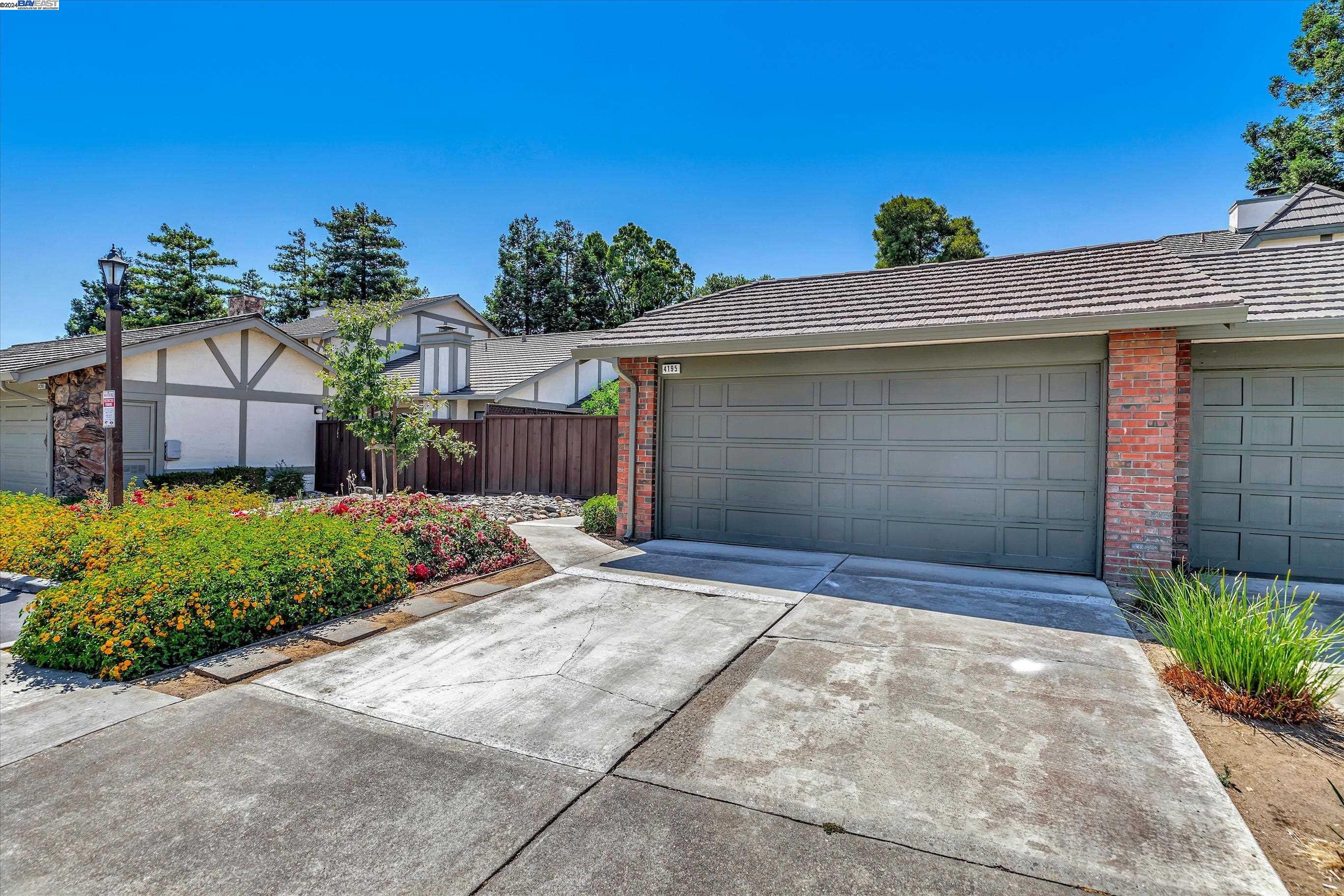 Photo #2: 41064746 Listing 