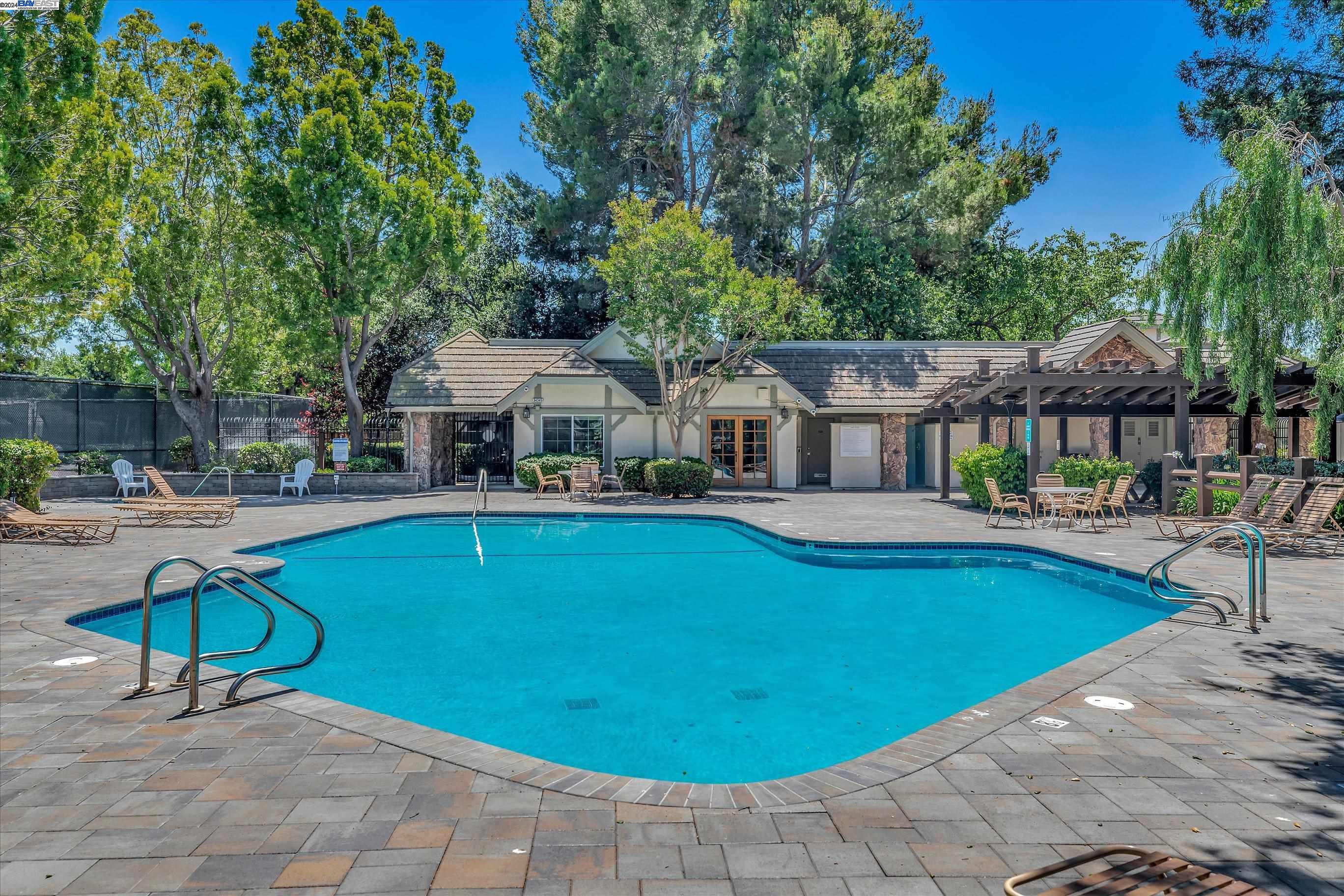Photo #4: 41064746 Listing 