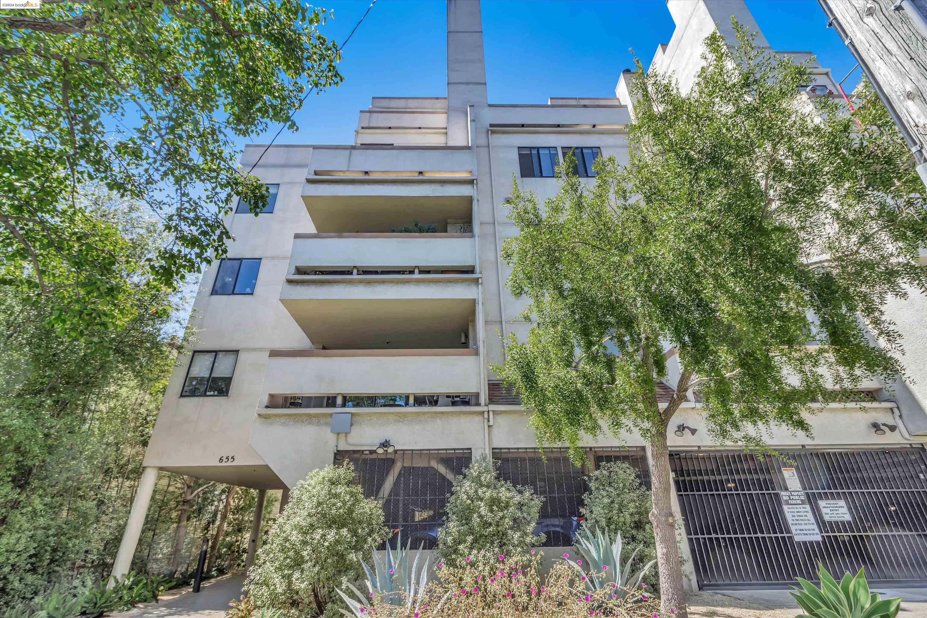 Photo #2: 41064778 Listing 