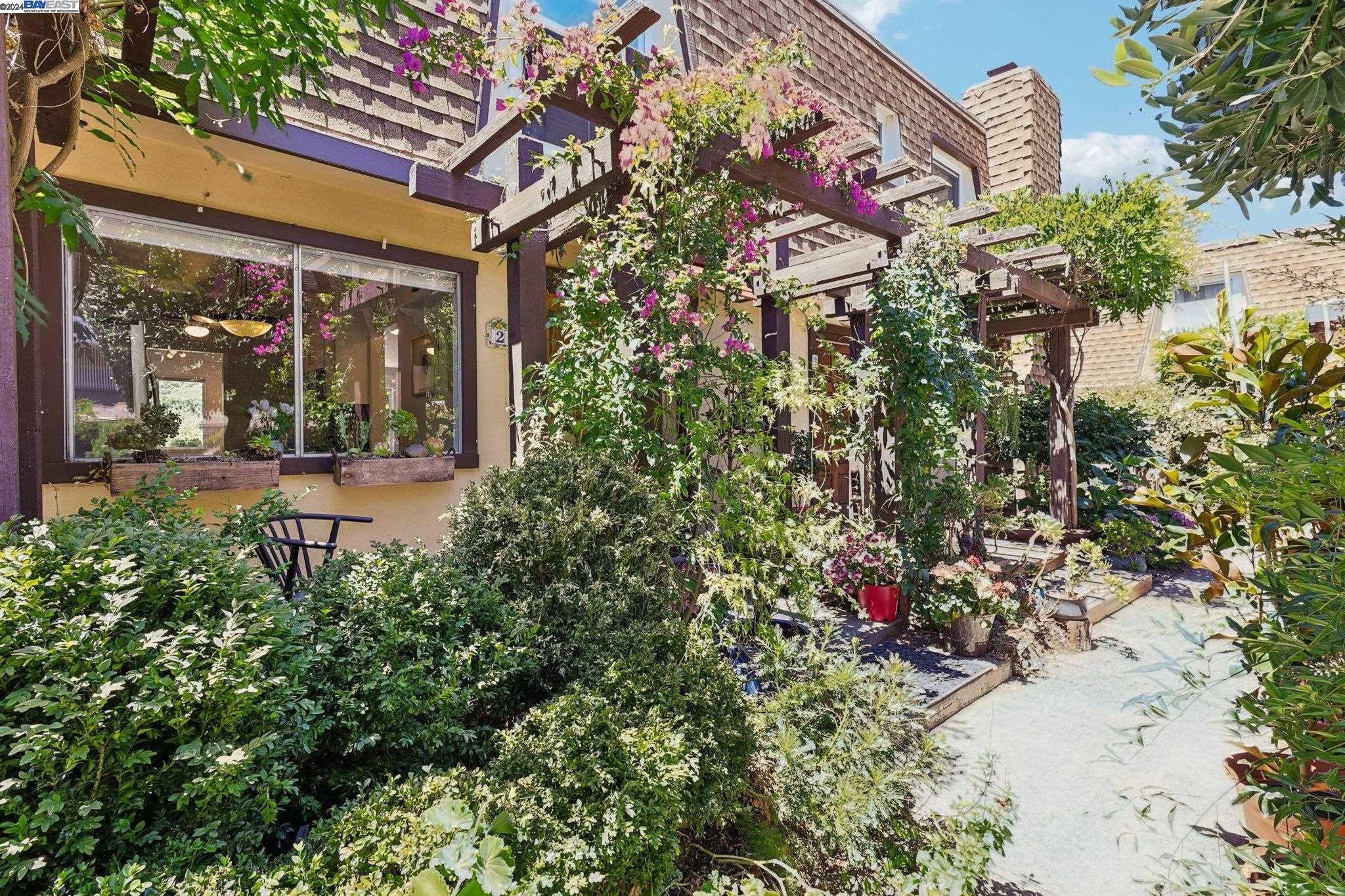 Photo #2: 41064917 Listing 